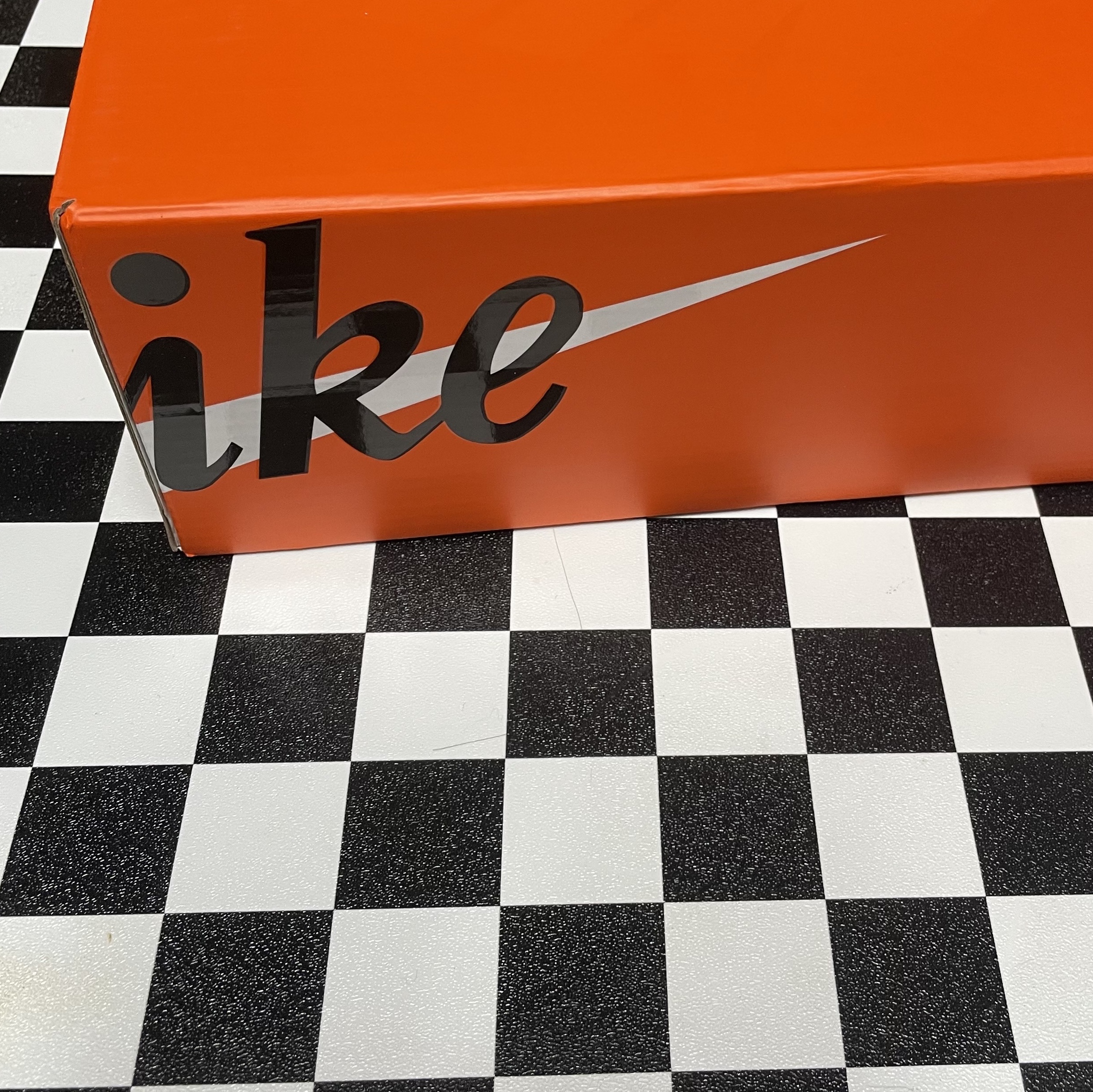 Nike x Sacai Blazer Low Iron Grey 착용 스타일 - 3
