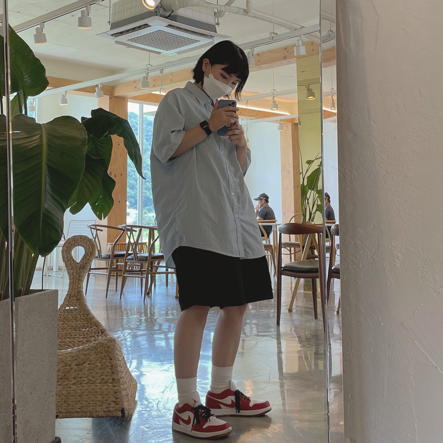 Jordan 1 Low Gym Red White 착용 스타일