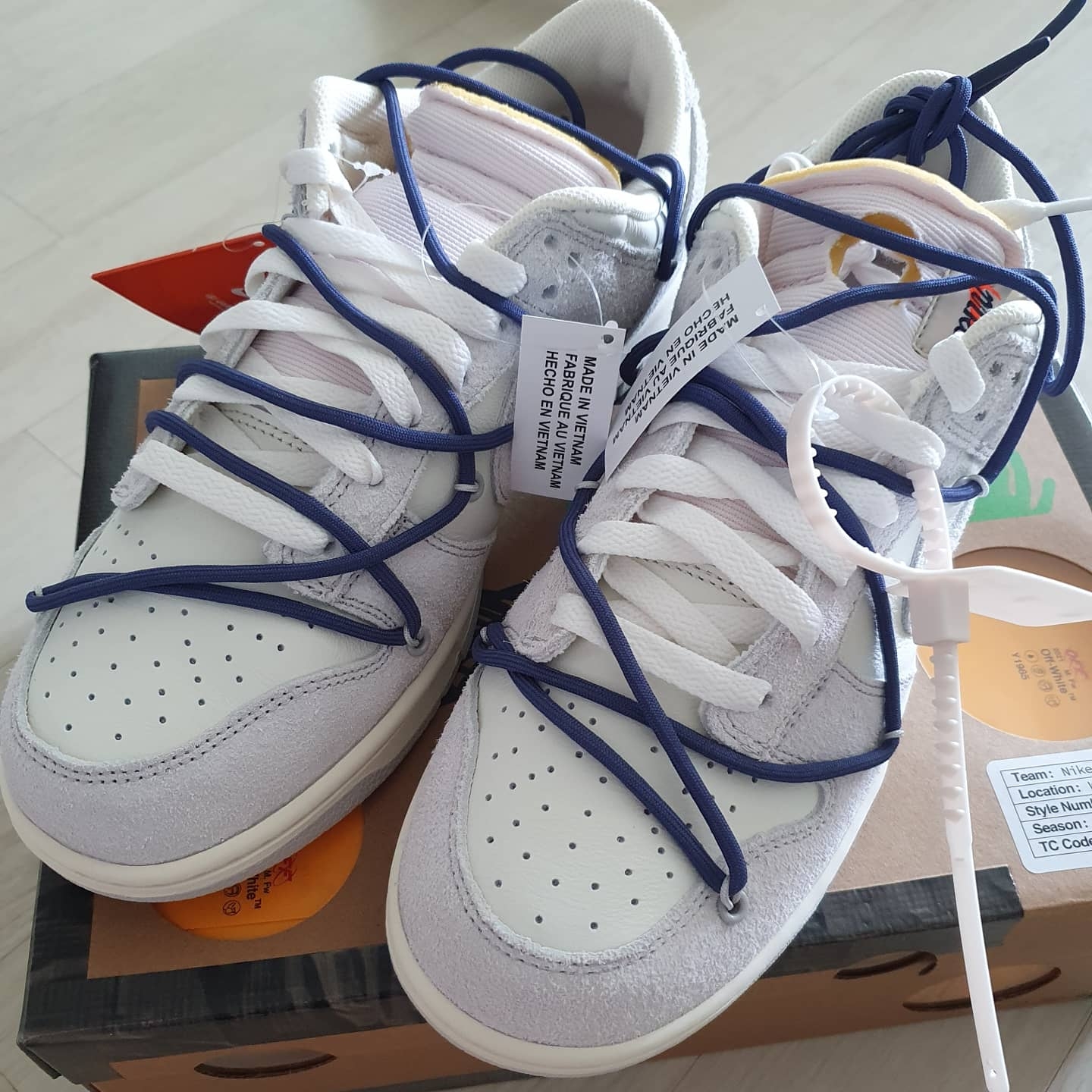 Nike x Off-White Dunk Low The 50 - Lot 18 착용 스타일 - 2