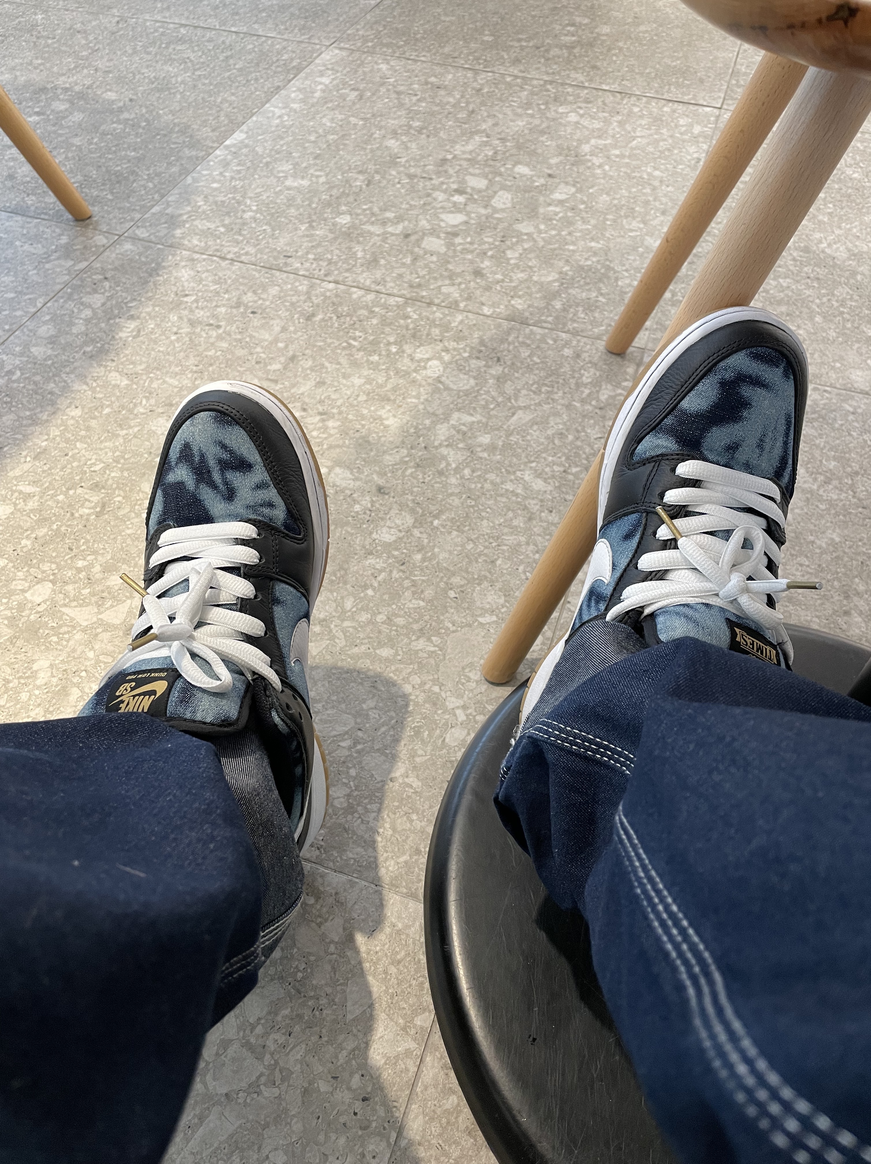 Nike Dunk SB Low Fast Times 착용 스타일