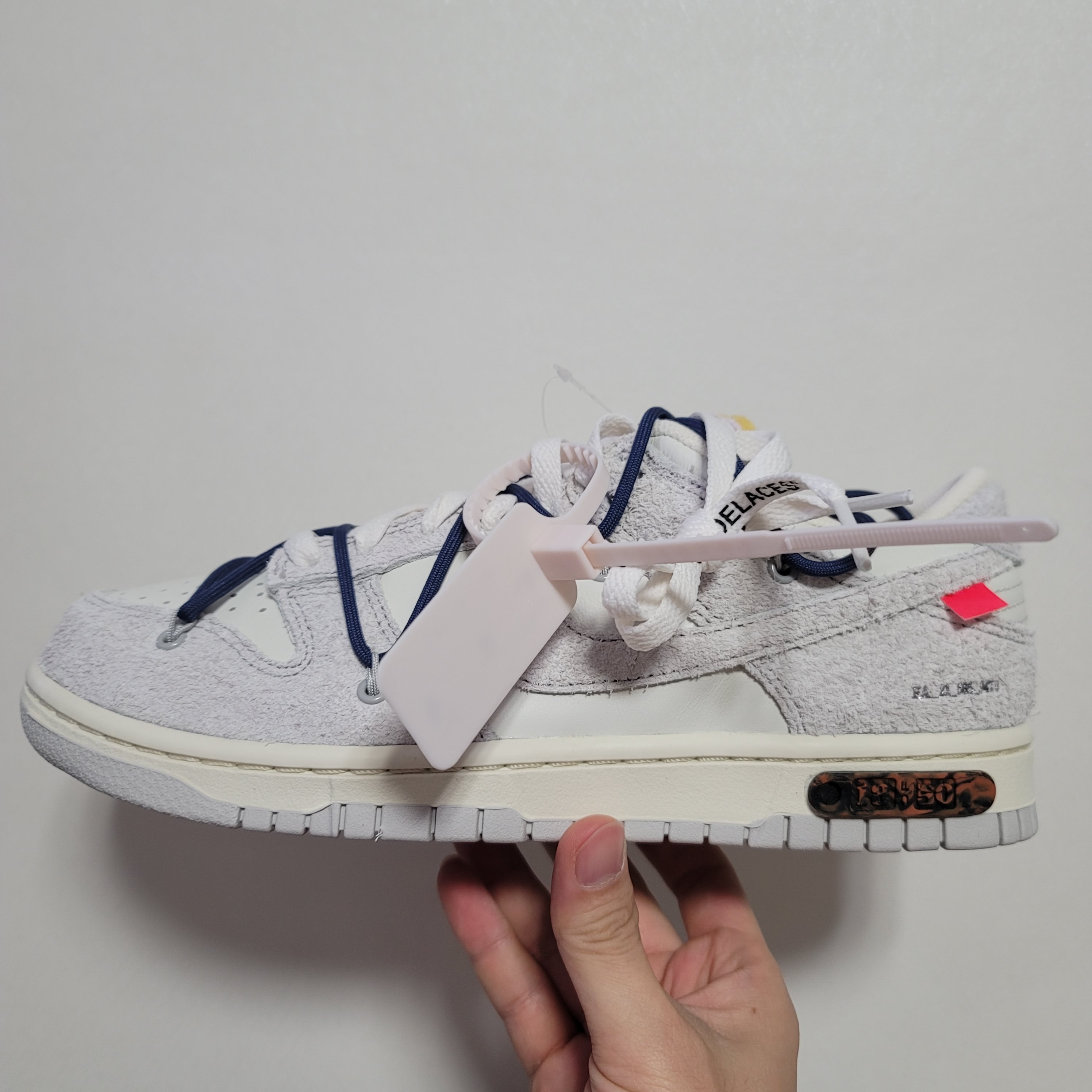Nike x Off-White Dunk Low The 50 - Lot 18 착용 스타일 - 3
