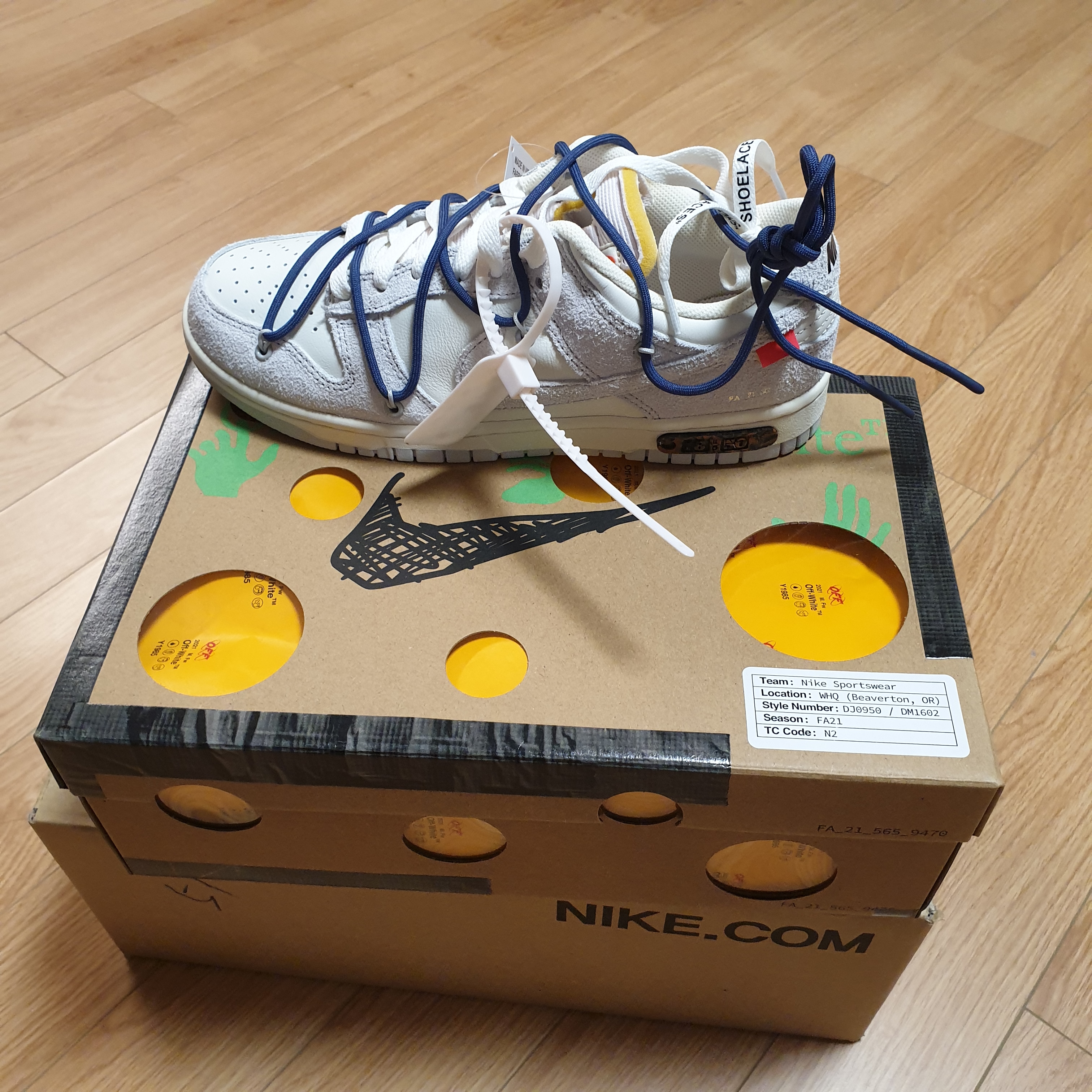 Nike x Off-White Dunk Low The 50 - Lot 18 착용 스타일