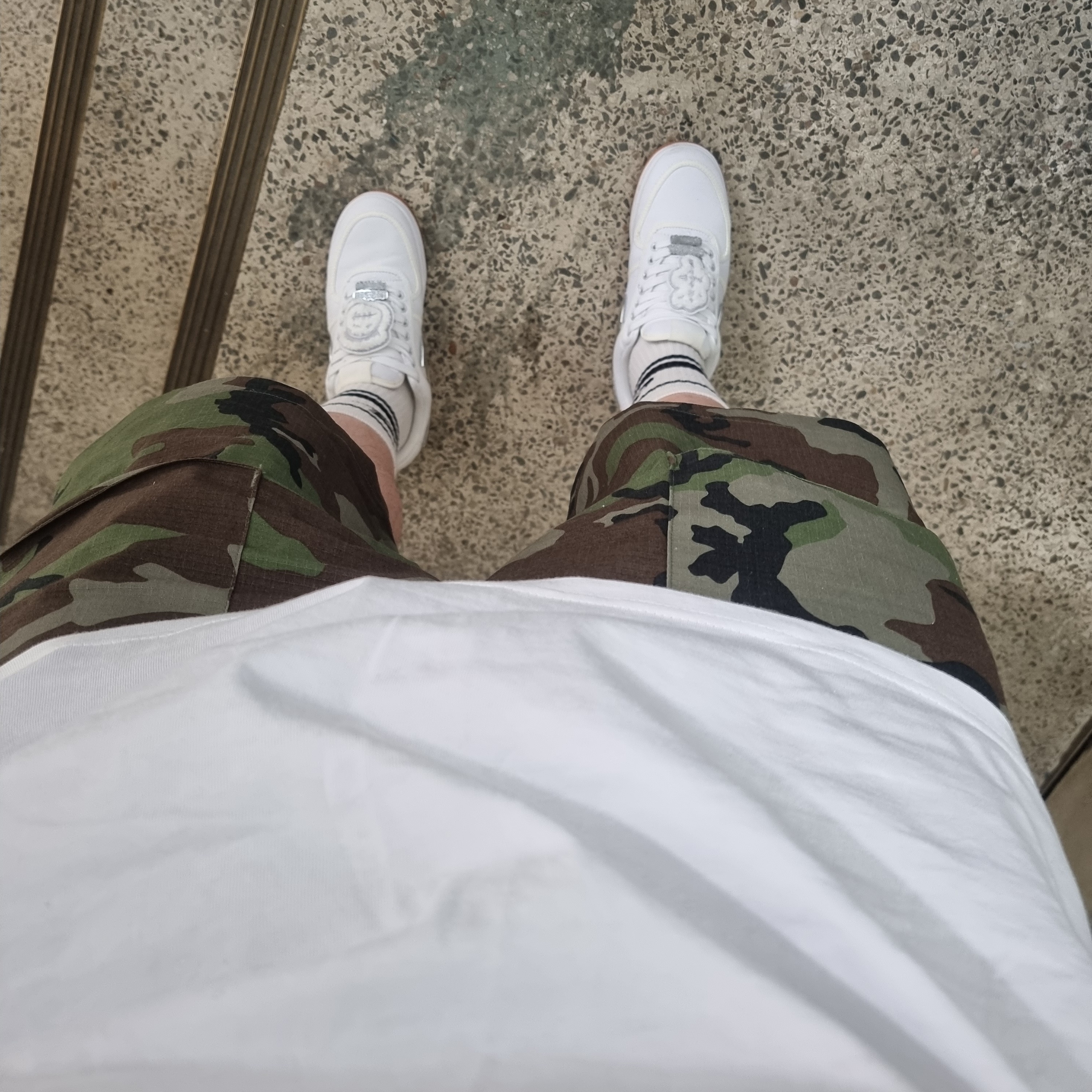 Nike x Travis Scott Air Force 1 Low White 착용 스타일