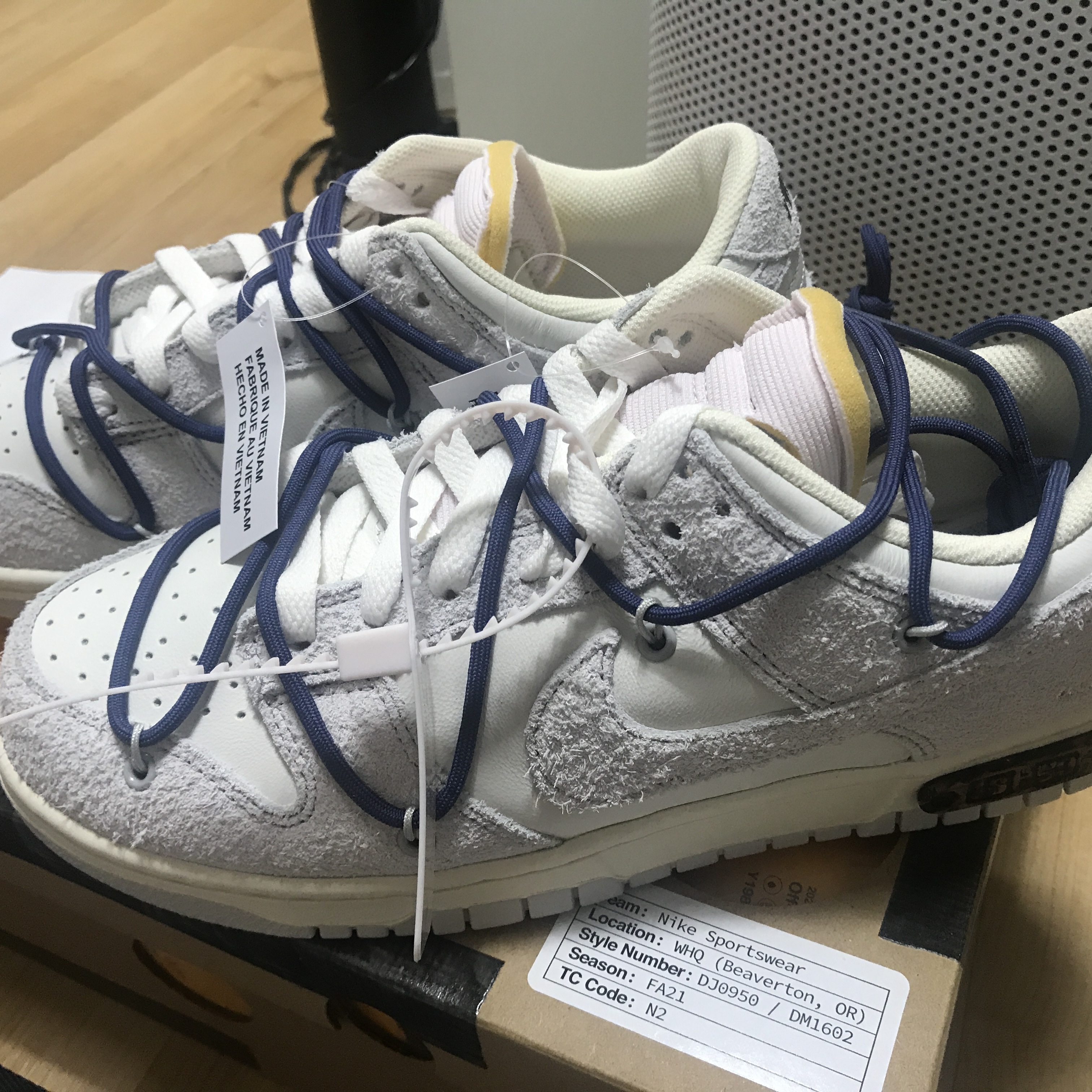 Nike x Off-White Dunk Low The 50 - Lot 18 착용 스타일 - 2