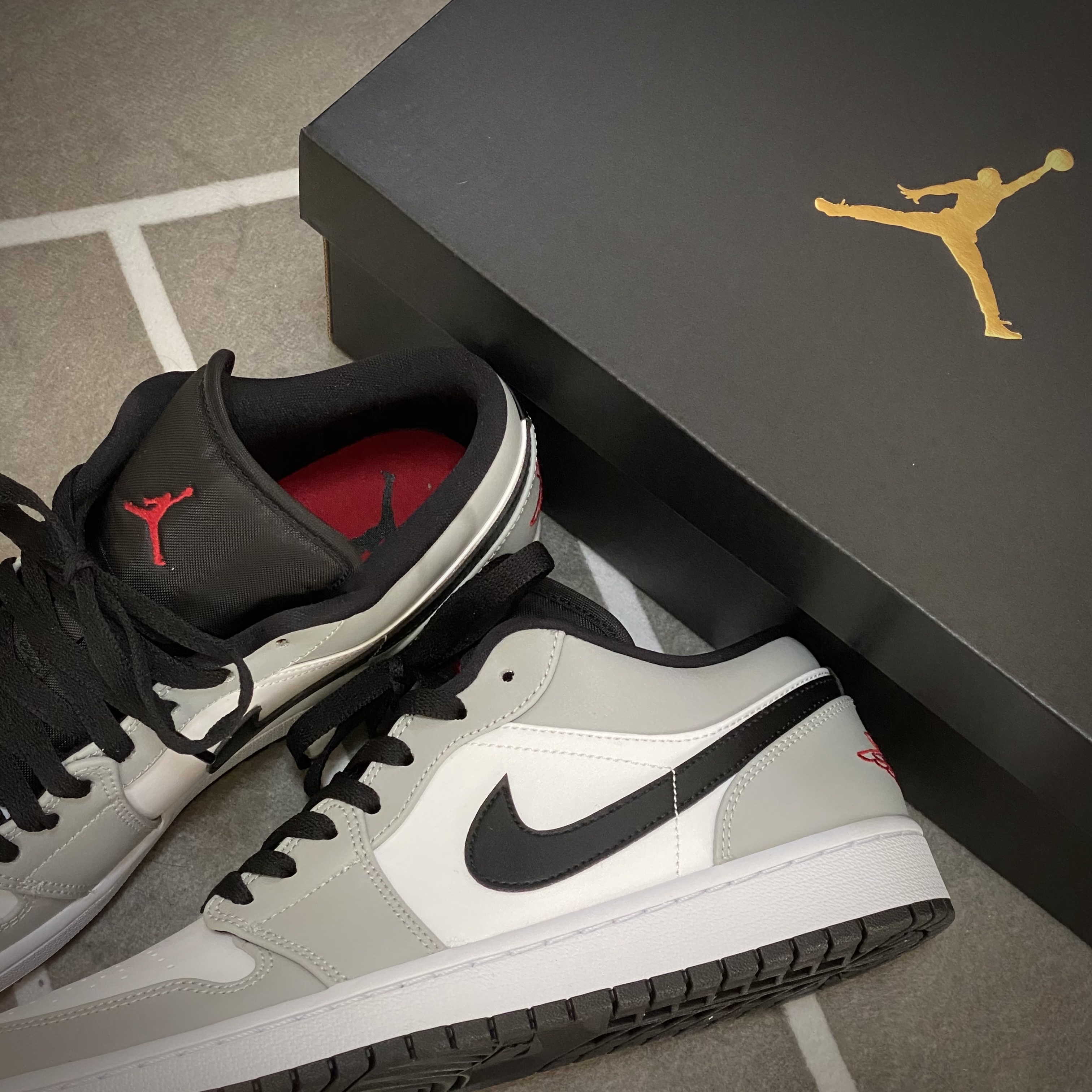 Jordan 1 Low Light Smoke Grey 착용 스타일
