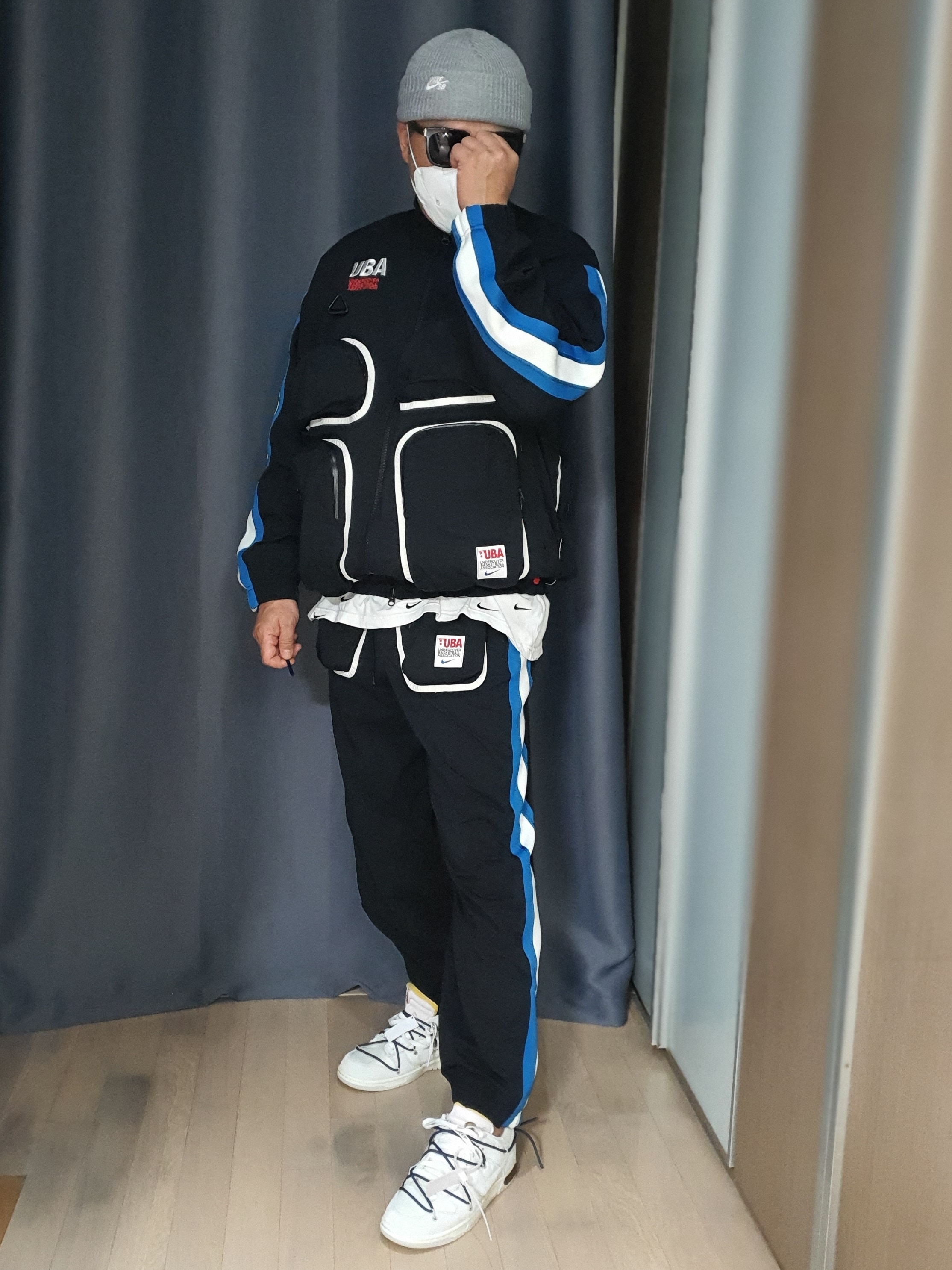 Nike x Off-White Dunk Low The 50 - Lot 18, Nike x Undercover NRG Track Suit Black - Asia 착용 스타일 - 4