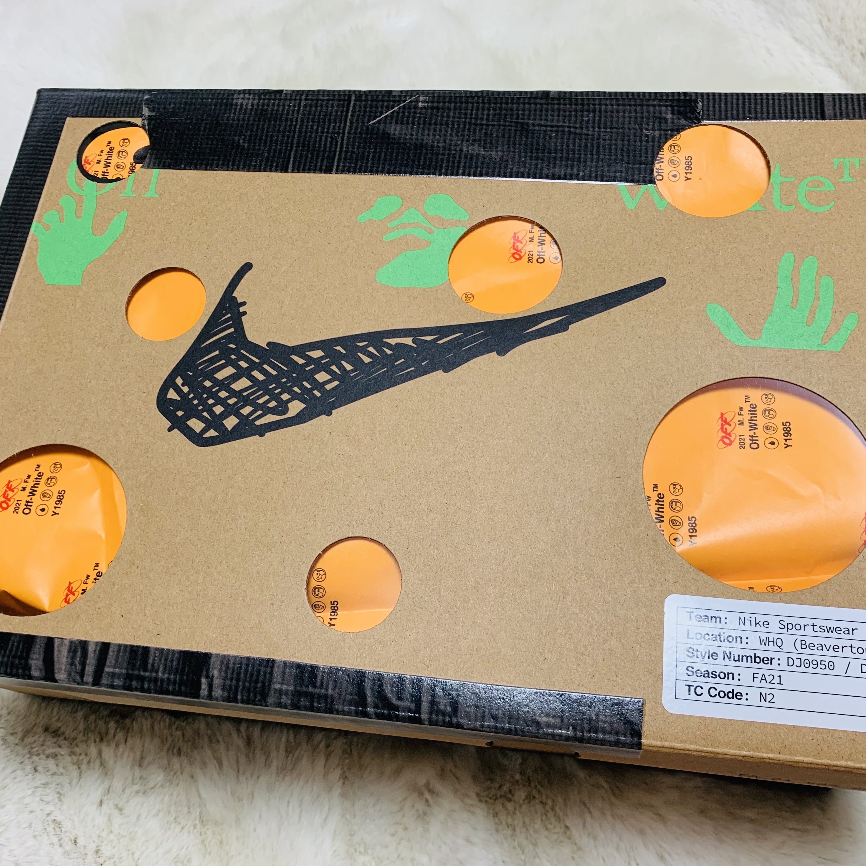 Nike x Off-White Dunk Low The 50 - Lot 18 착용 스타일 - 1