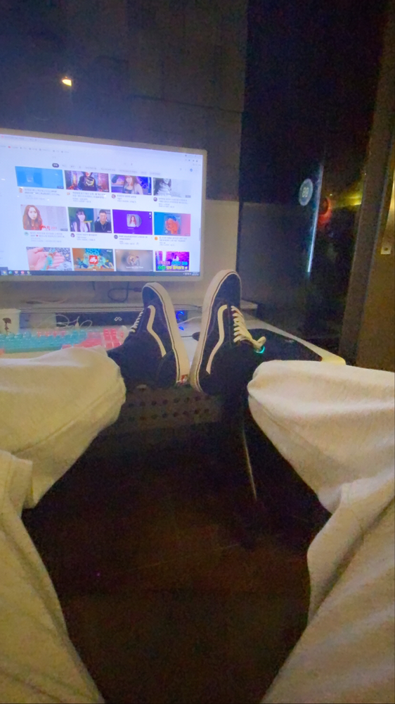 KREAM 프로필 이미지