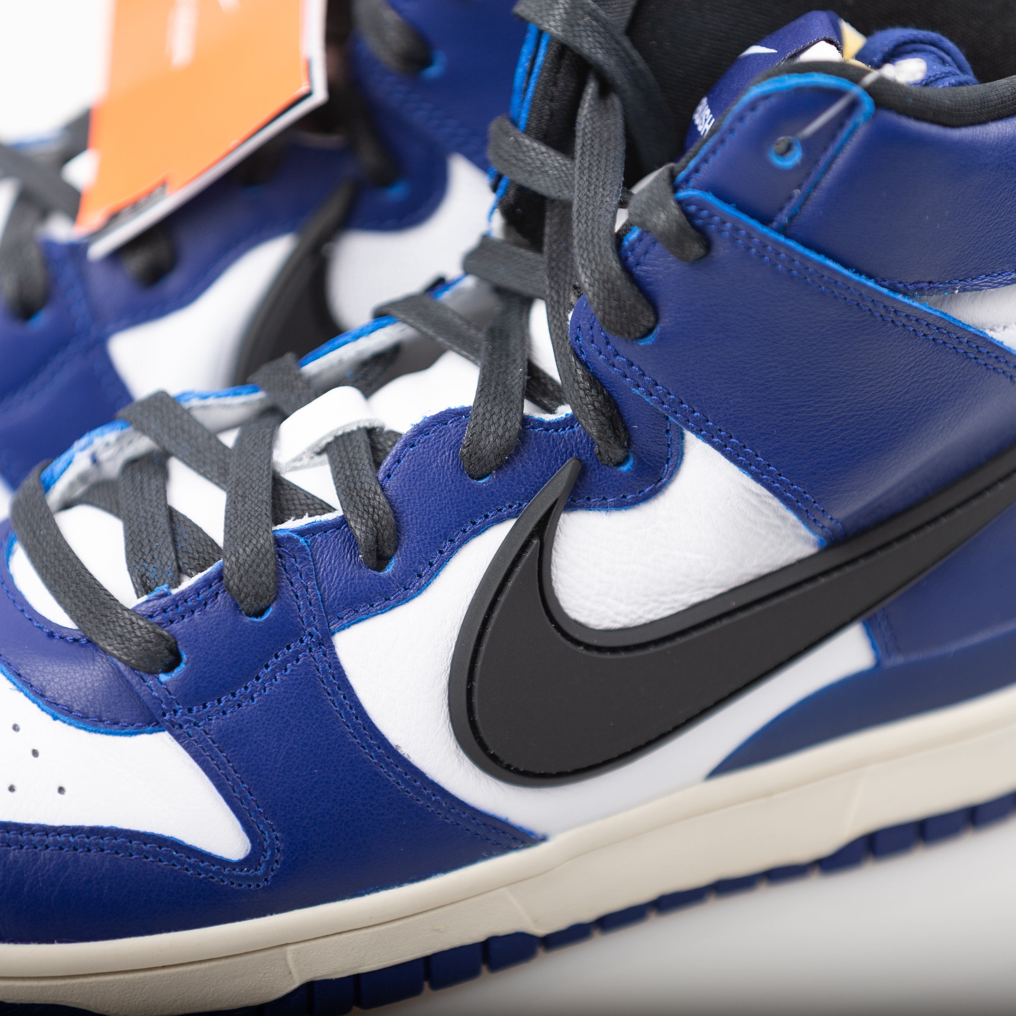 Nike x Ambush Dunk High Deep Royal Blue 착용 스타일 - 2