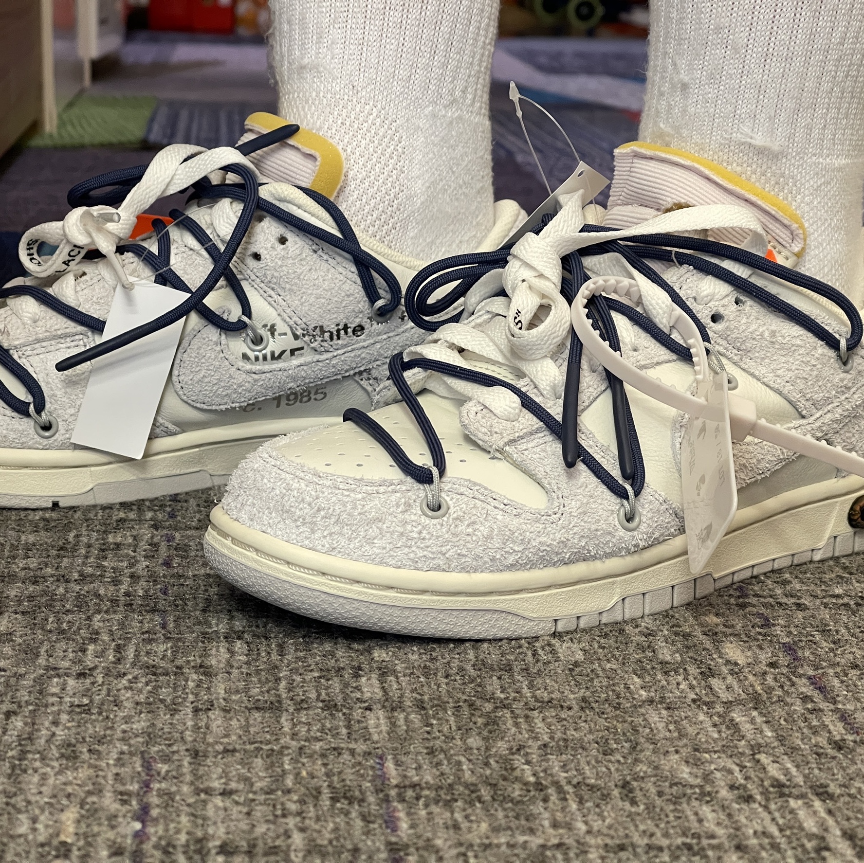 Nike x Off-White Dunk Low The 50 - Lot 18 착용 스타일 - 1