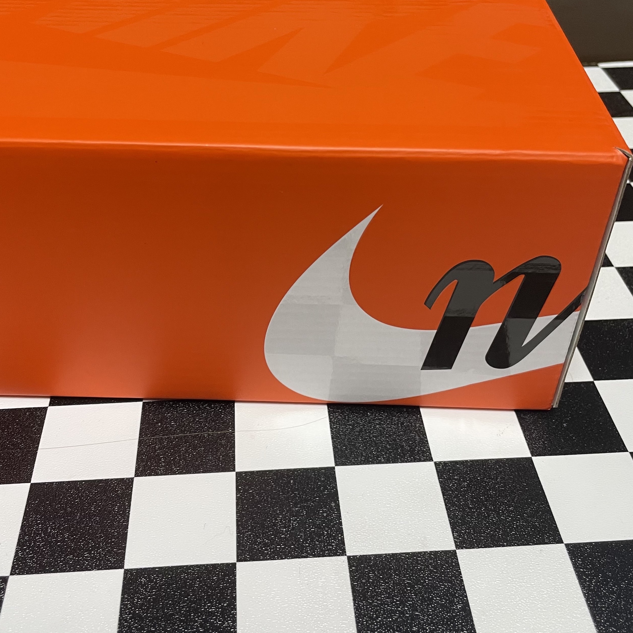 Nike x Sacai Blazer Low Iron Grey 착용 스타일 - 2