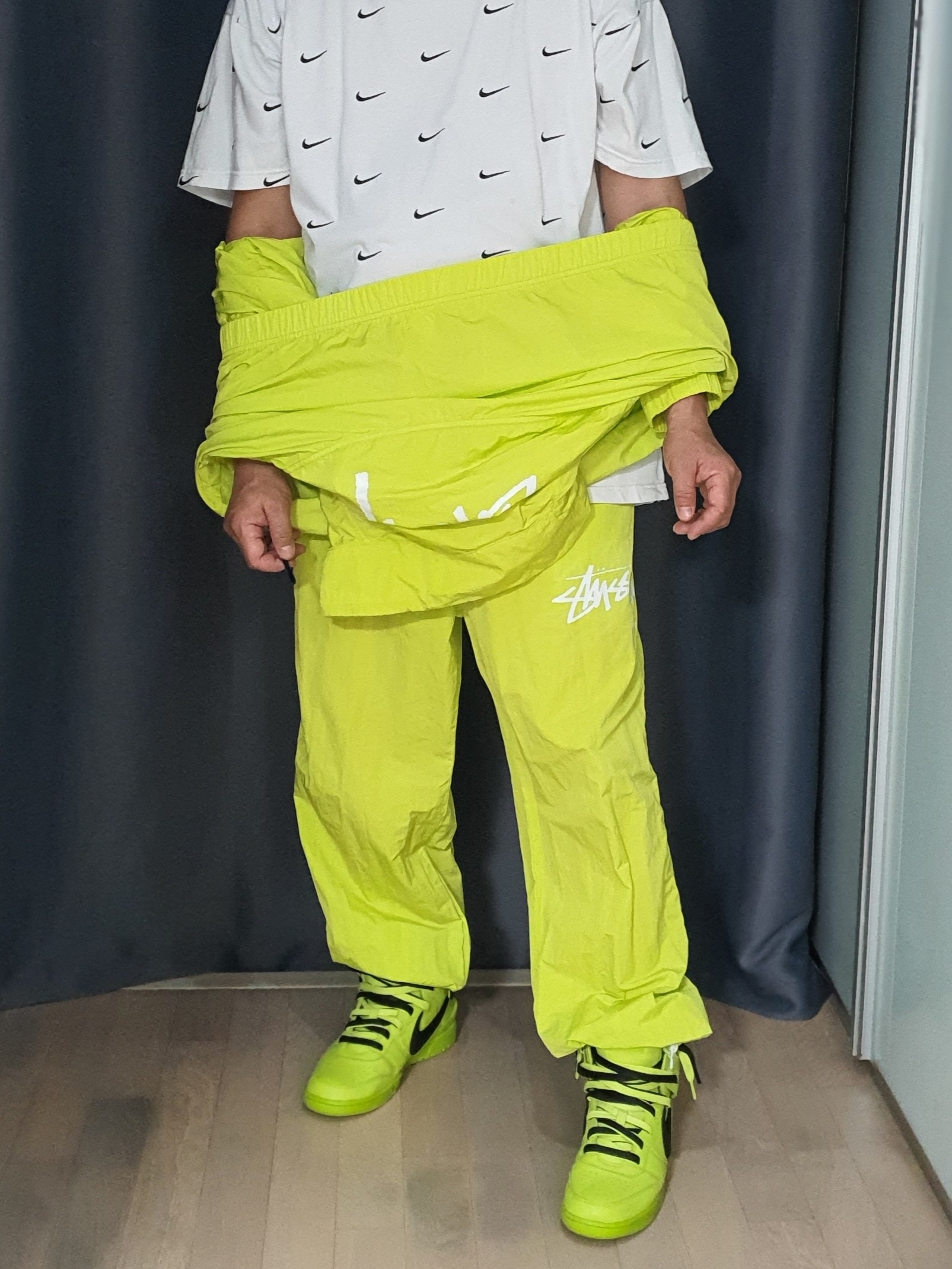 Nike x Ambush Dunk High Flash Lime, Nike x Stussy Beach Pants Bright Cactus 착용 스타일 - 2
