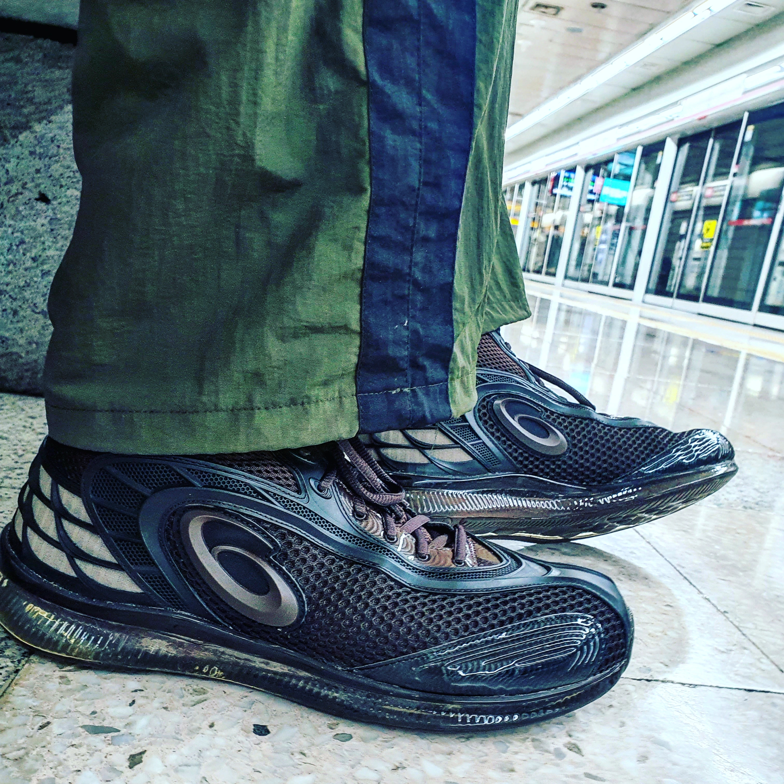 Asics x Kiko Kostadinov Gel-Sokat 2 Coffee 착용 스타일
