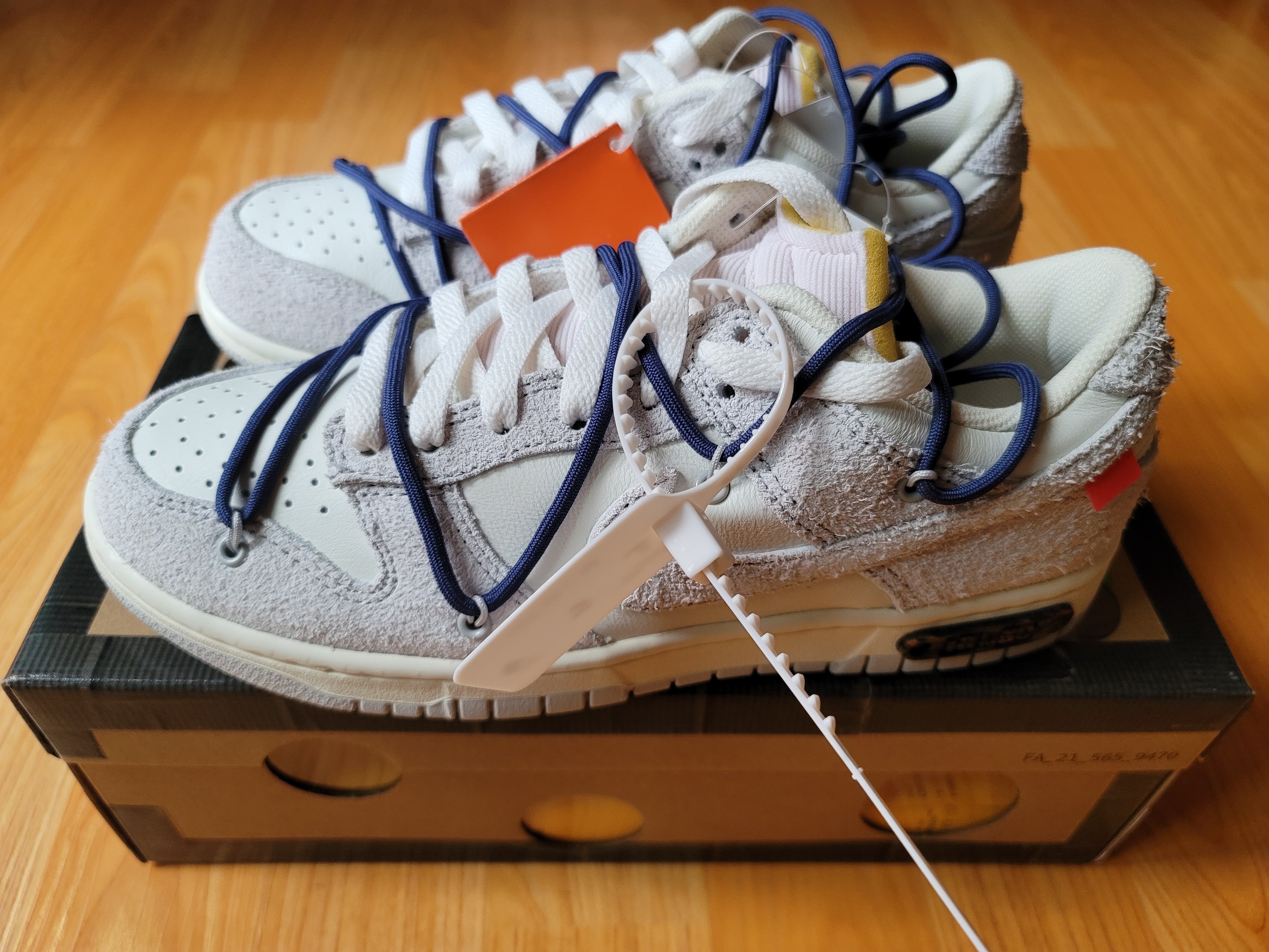 Nike x Off-White Dunk Low The 50 - Lot 18 착용 스타일 - 2