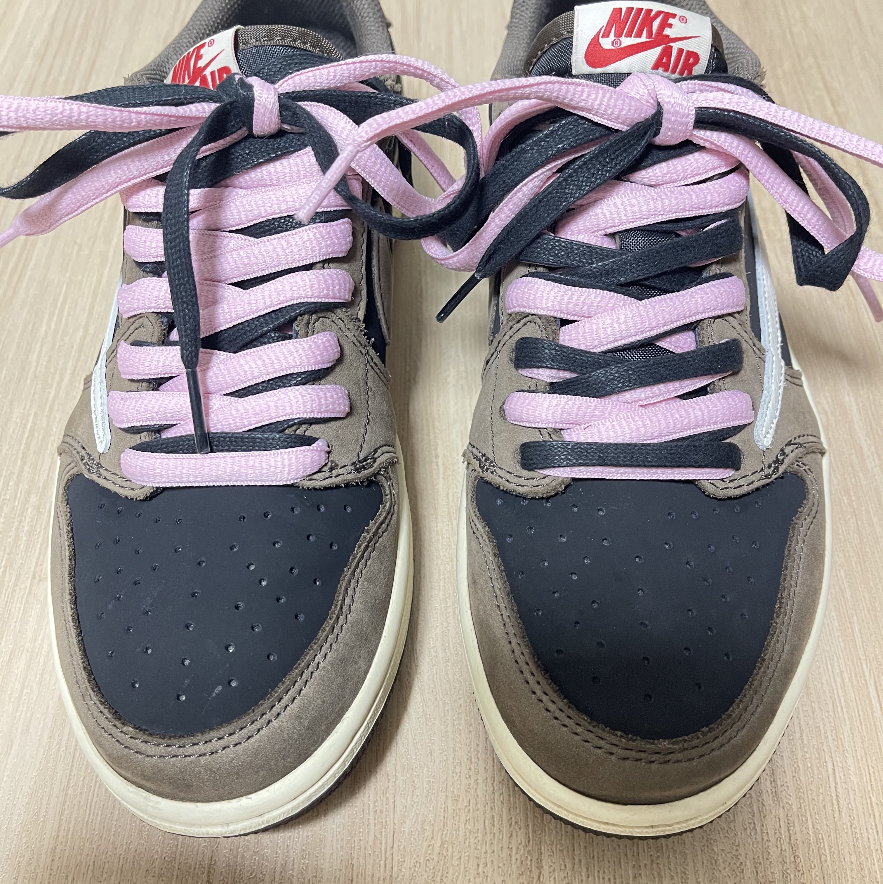 Jordan 1 x Travis Scott Retro Low OG SP Mocha, Jordan x Travis Scott Pool Shorts - Asia 착용 스타일 - 2