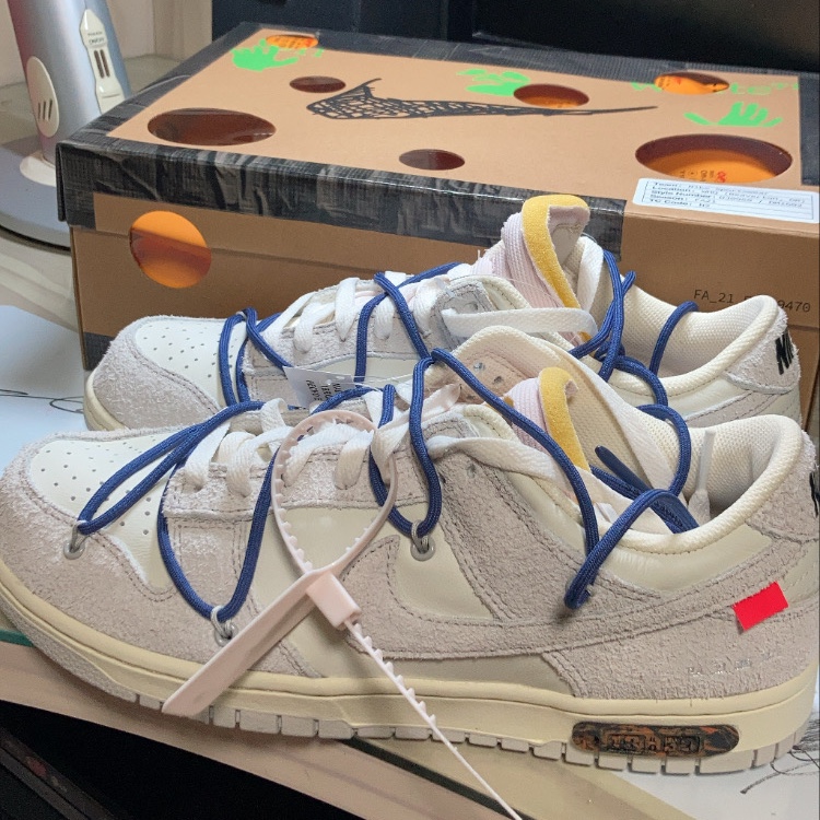 Nike x Off-White Dunk Low The 50 - Lot 18 착용 스타일