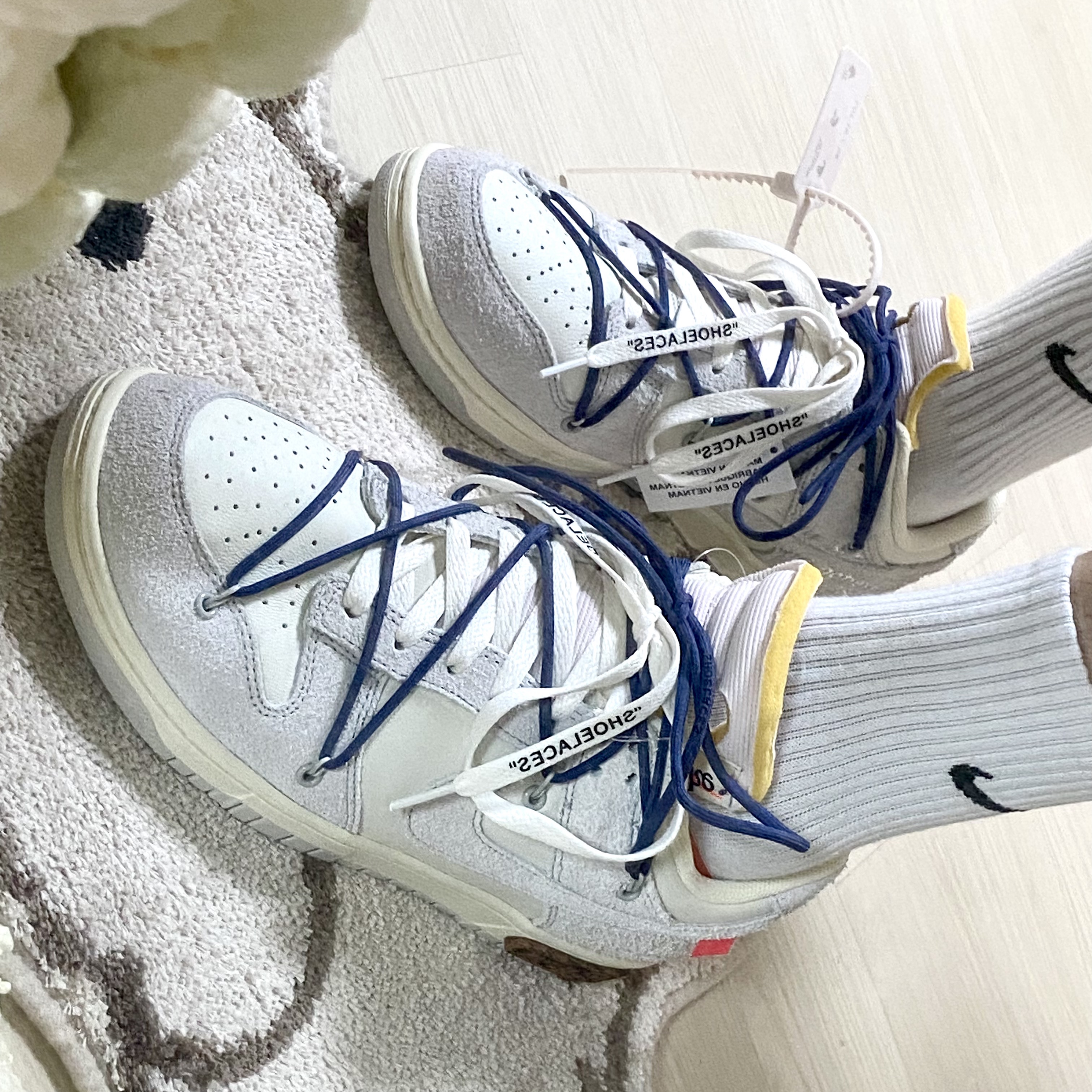 Nike x Off-White Dunk Low The 50 - Lot 18 착용 스타일 - 3