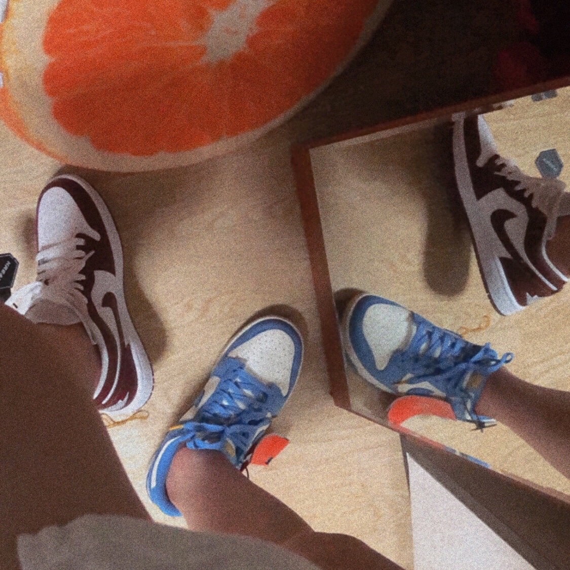 (W) Jordan 1 Low Bronze Eclipse, (W) Nike Dunk Low Coast 착용 스타일