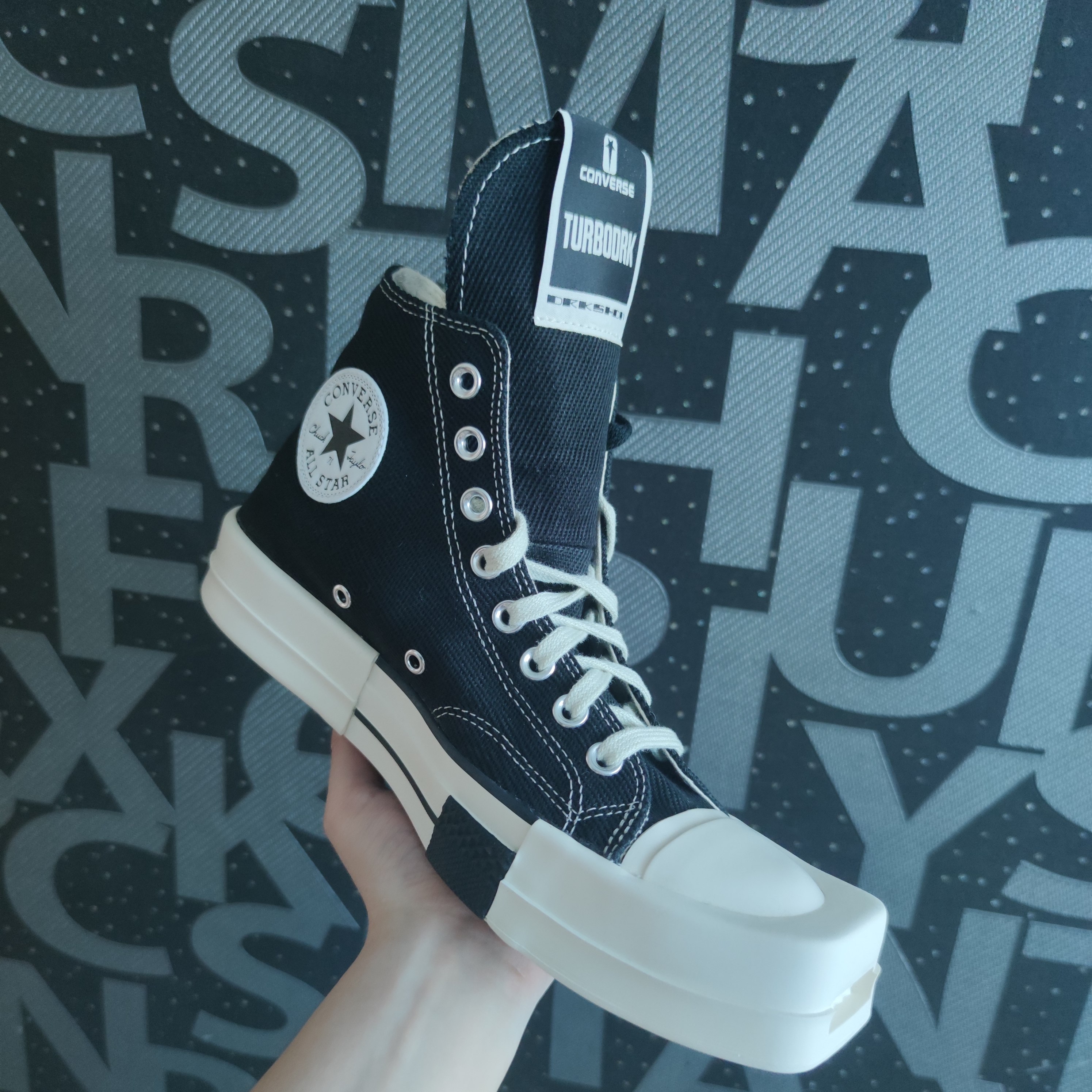 Converse x Drkshdw Turbodrk Chuck 70 Hi Black 착용 스타일 - 1