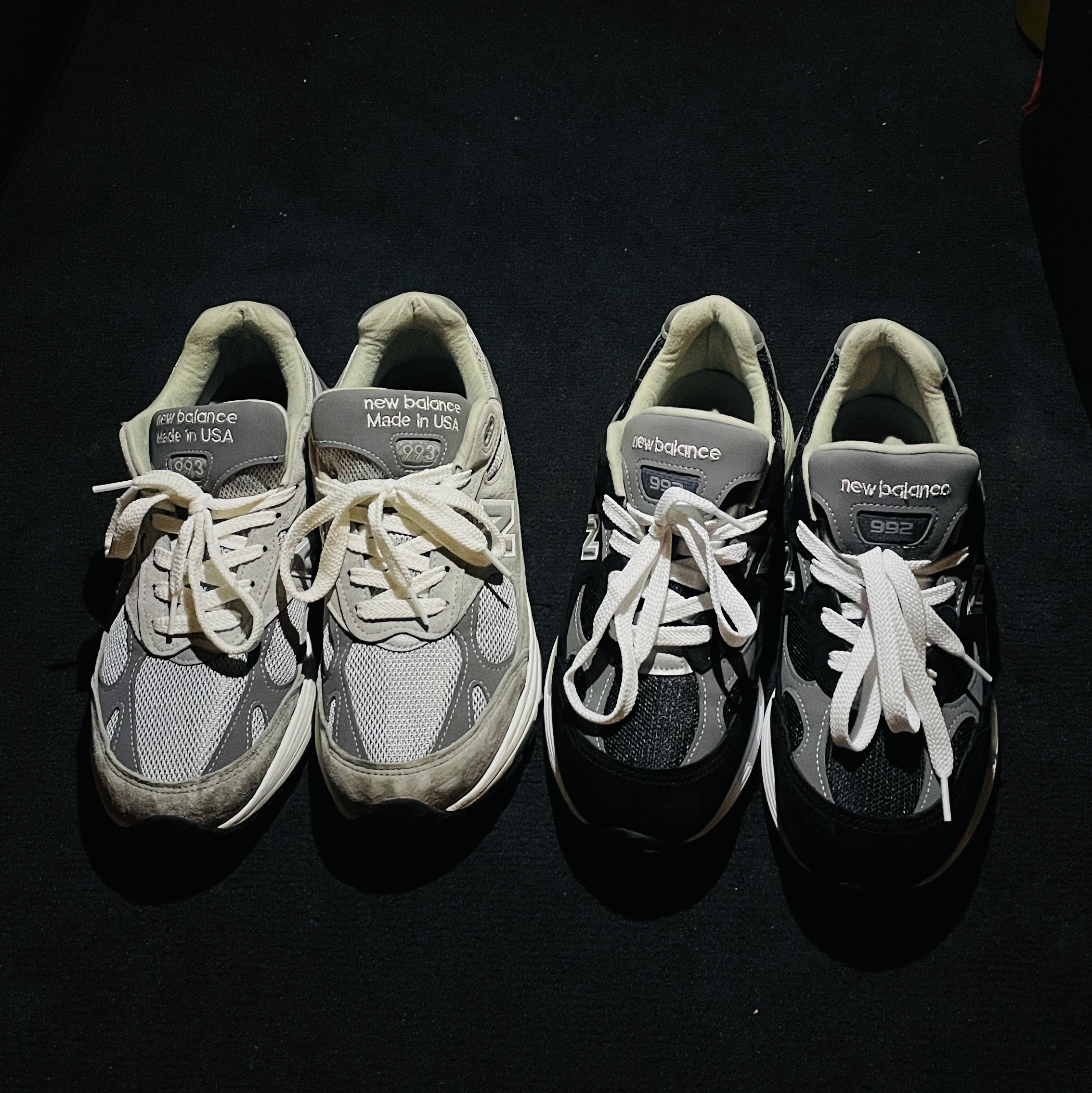 New Balance 992 Made in USA Black Grey, New Balance 993 Made in USA Grey - D Standard 착용 스타일