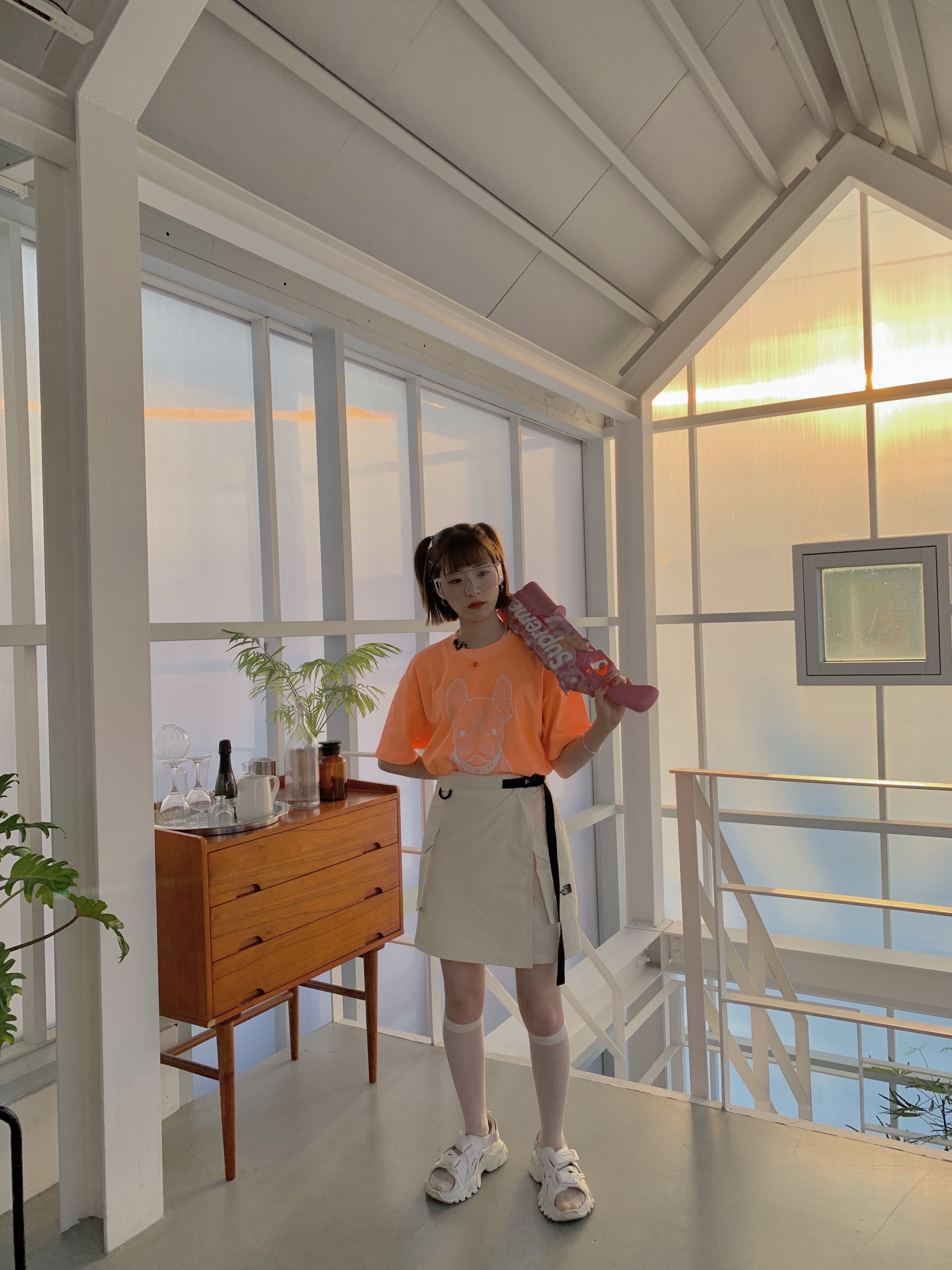 Supreme x Nerf Rival Takedown Blaster Pink - 21SS, Supreme x Nerf Rival Takedown Blaster Blue - 21SS 착용 스타일 - 5