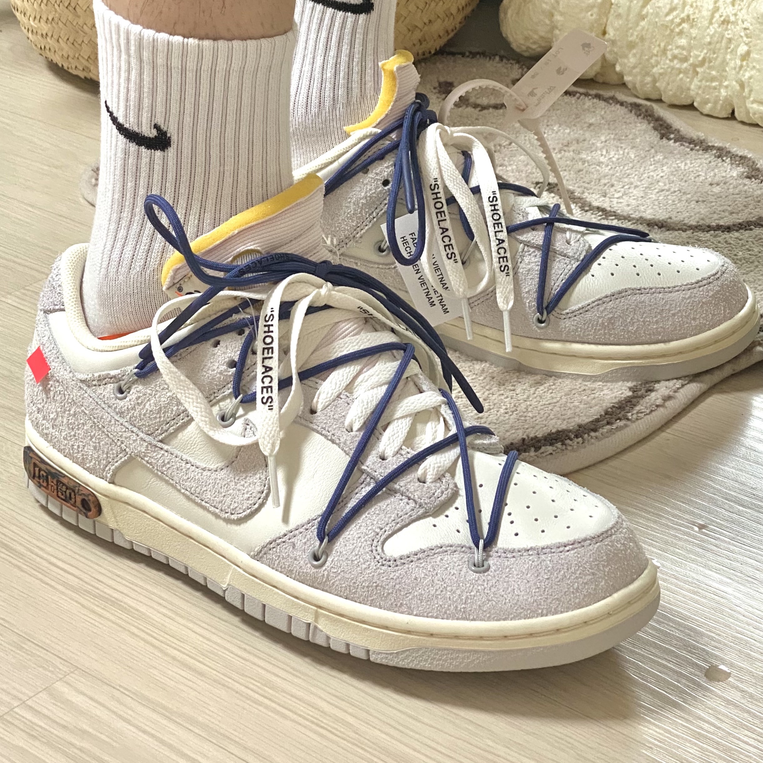 Nike x Off-White Dunk Low The 50 - Lot 18 착용 스타일 - 1