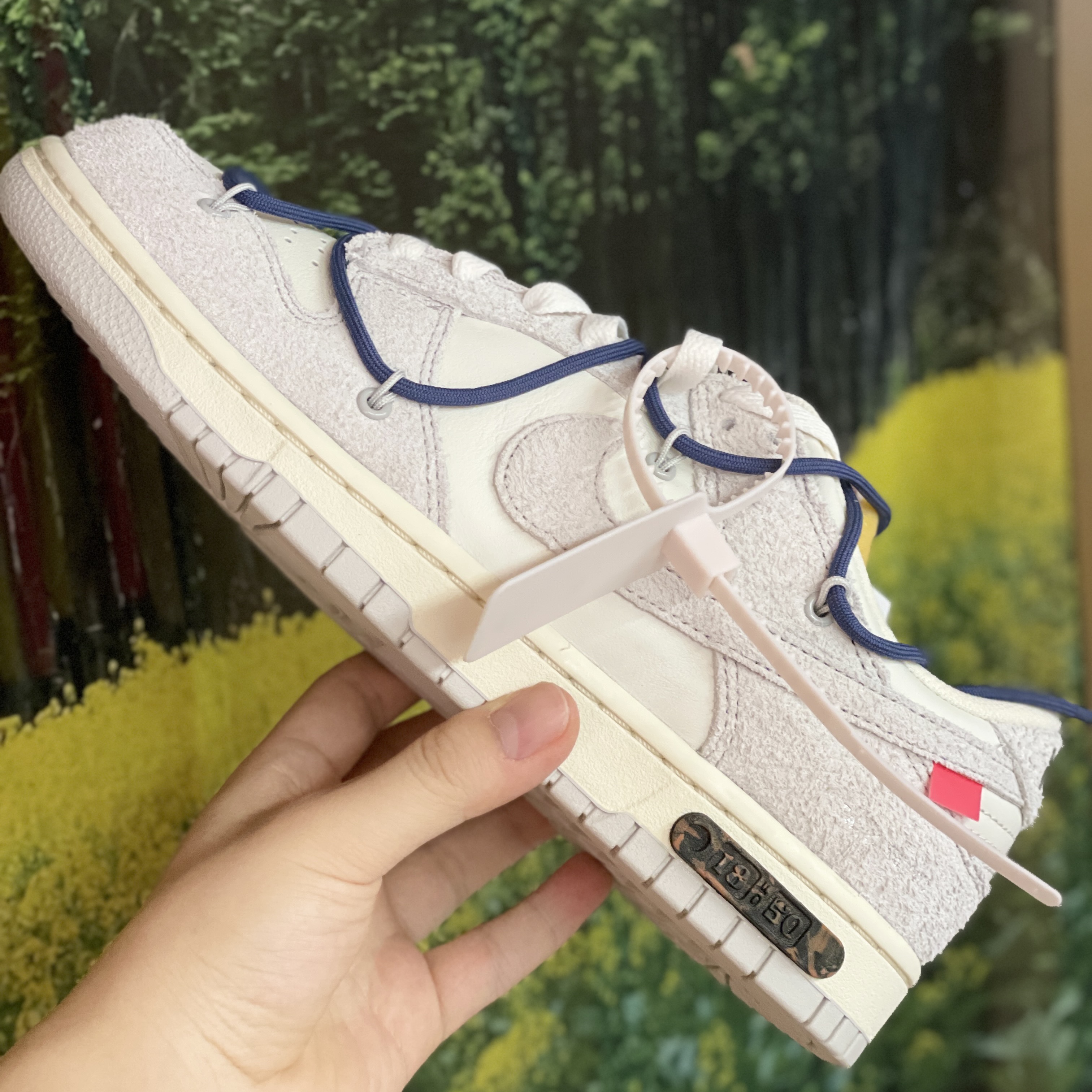 Nike x Off-White Dunk Low The 50 - Lot 18 착용 스타일