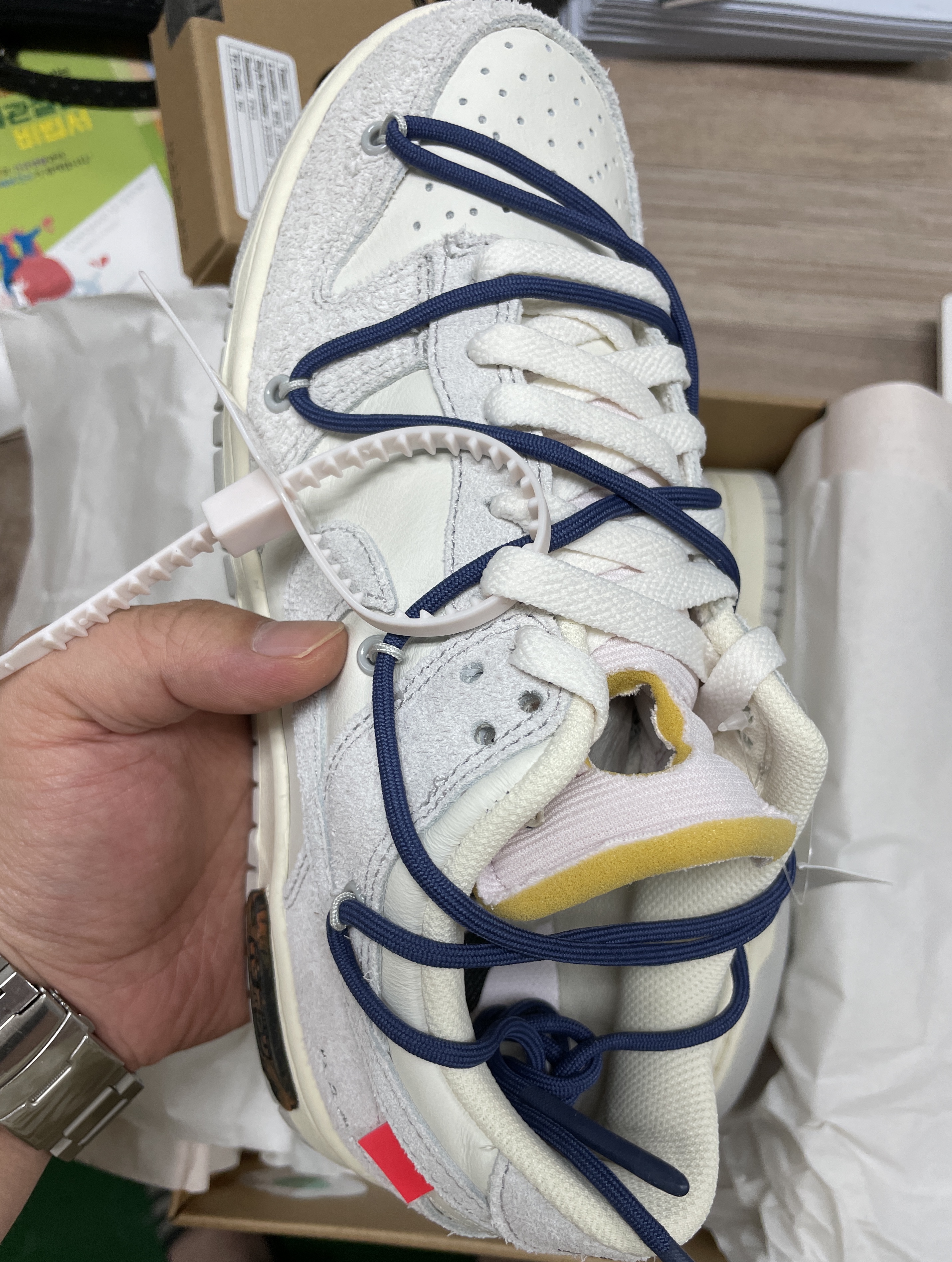 Nike x Off-White Dunk Low The 50 - Lot 18 착용 스타일