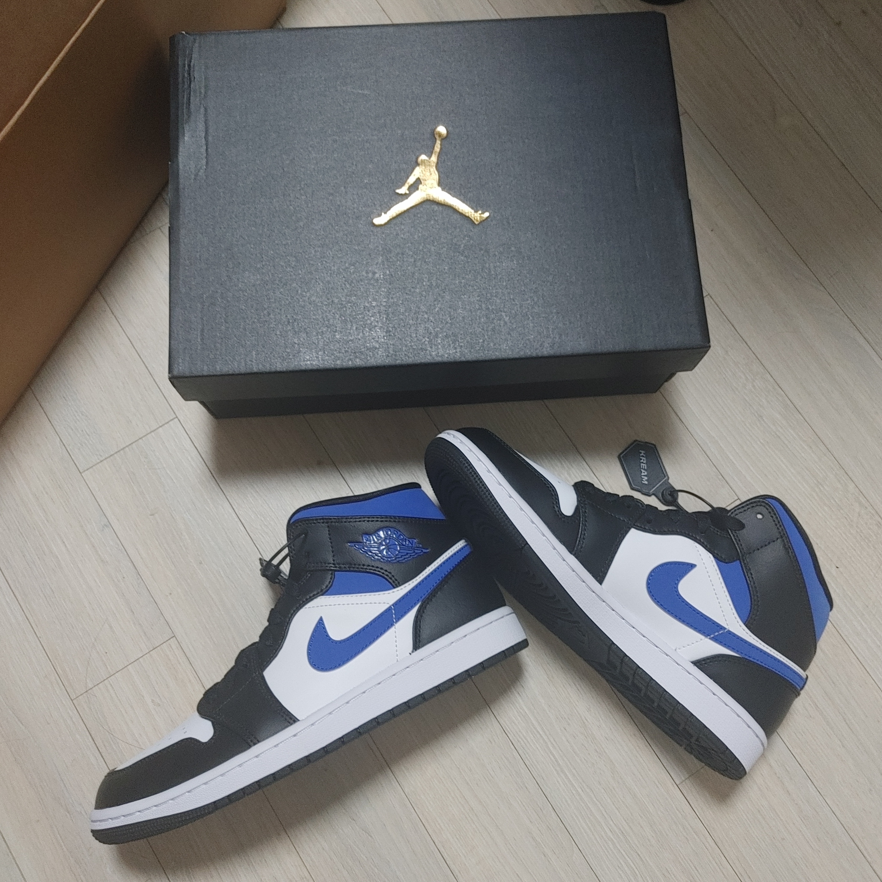 Jordan 1 Mid Racer Blue 착용 스타일 - 1