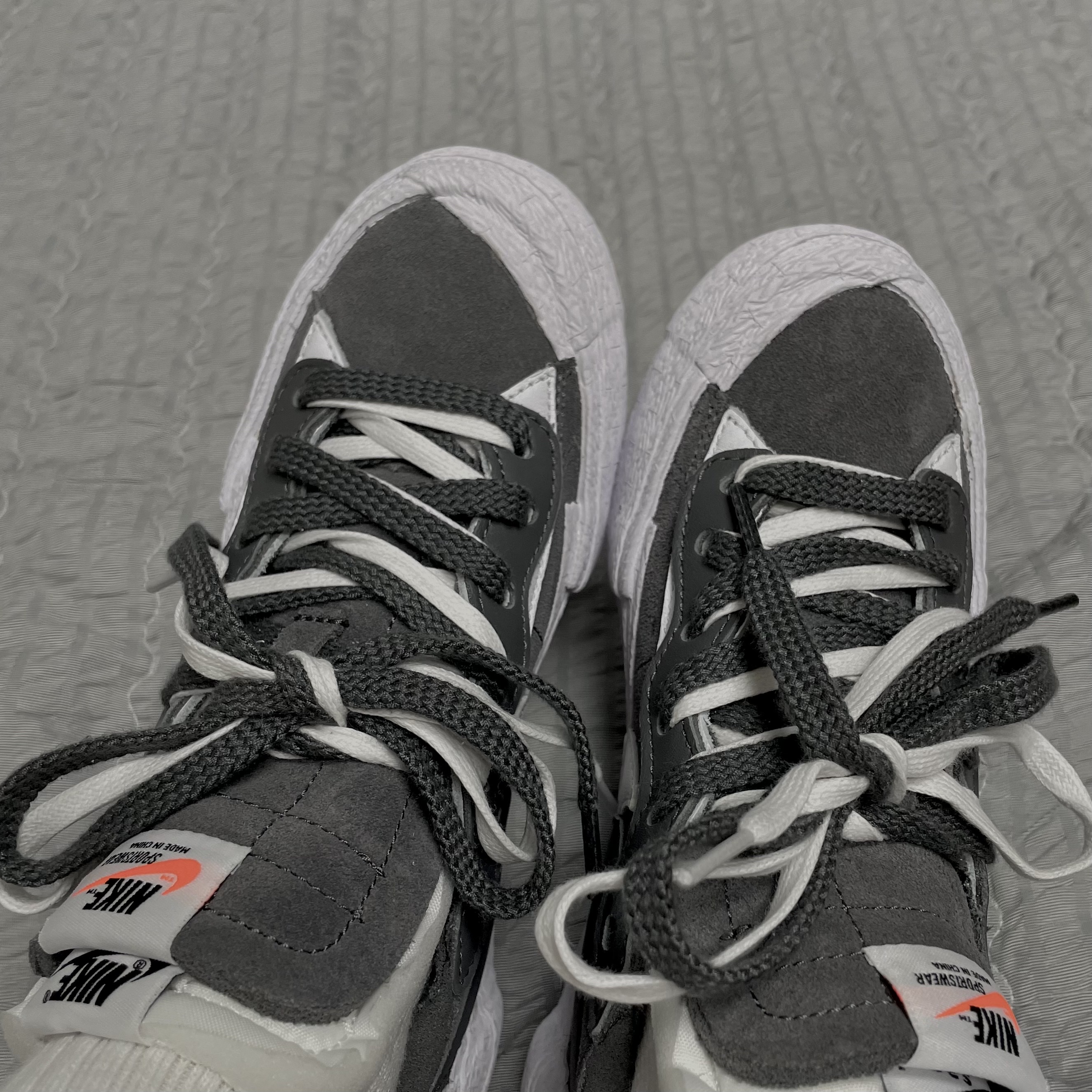 Nike x Sacai Blazer Low Iron Grey 착용 스타일