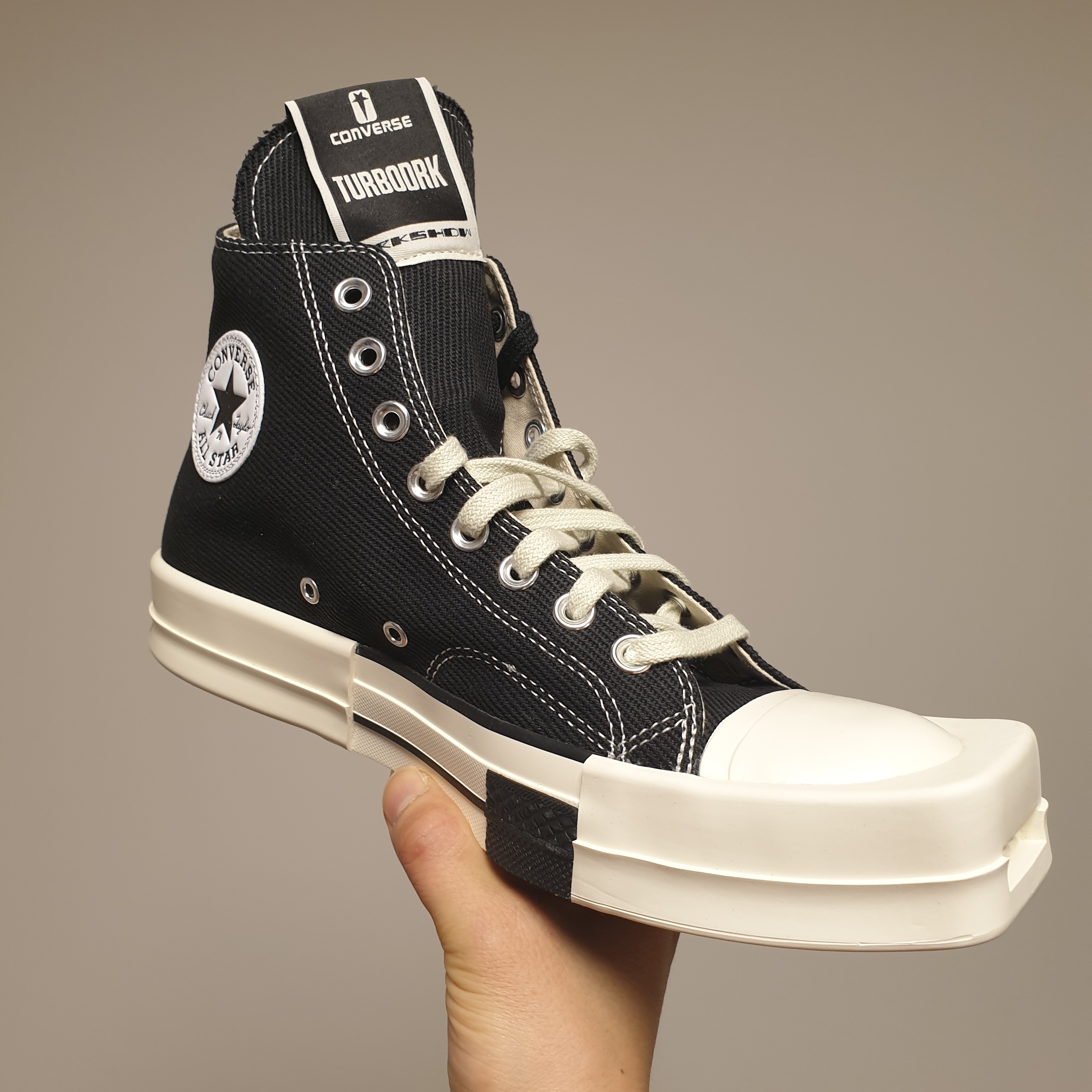 Converse x Drkshdw Turbodrk Chuck 70 Hi Black 착용 스타일 - 1