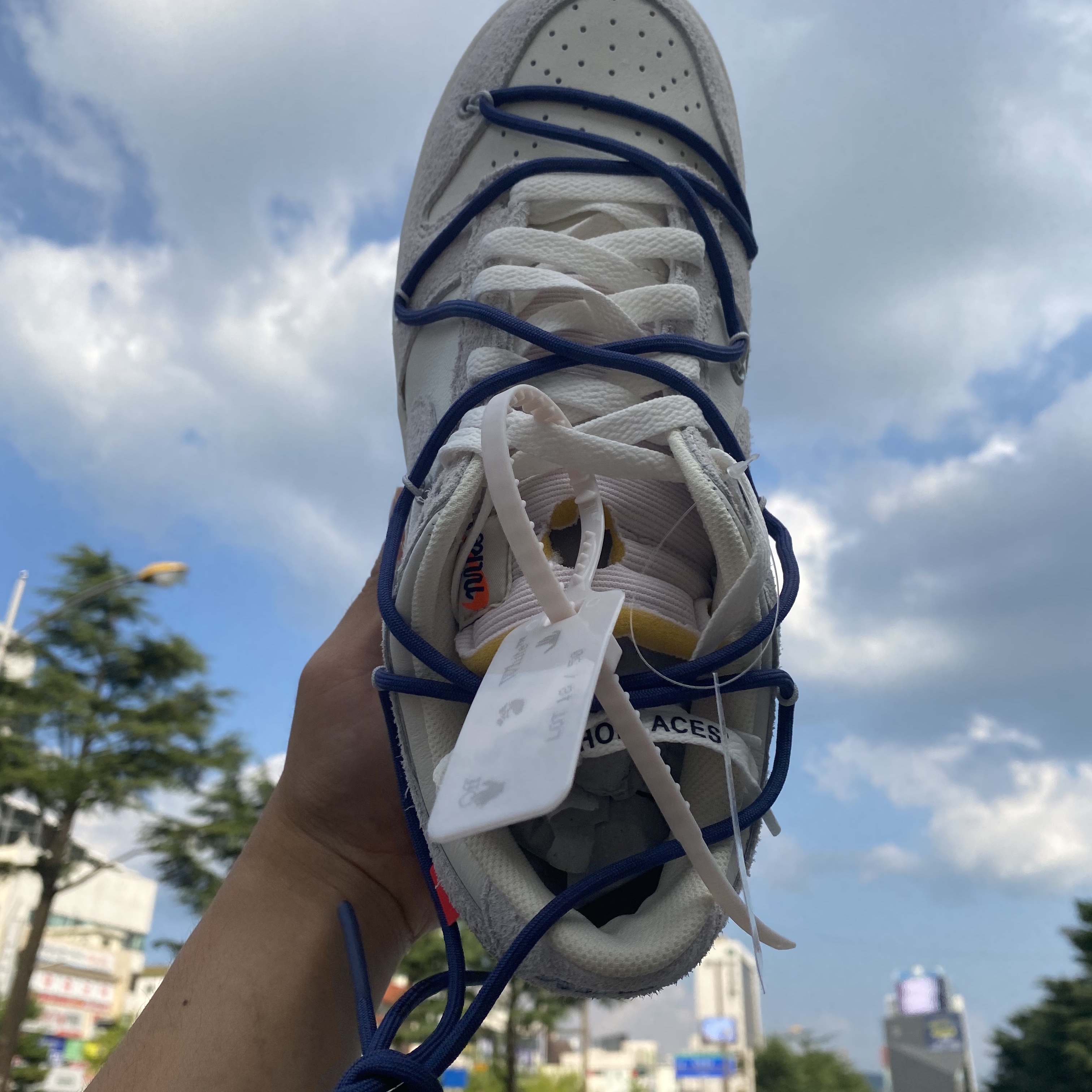 Nike x Off-White Dunk Low The 50 - Lot 18 착용 스타일 - 2