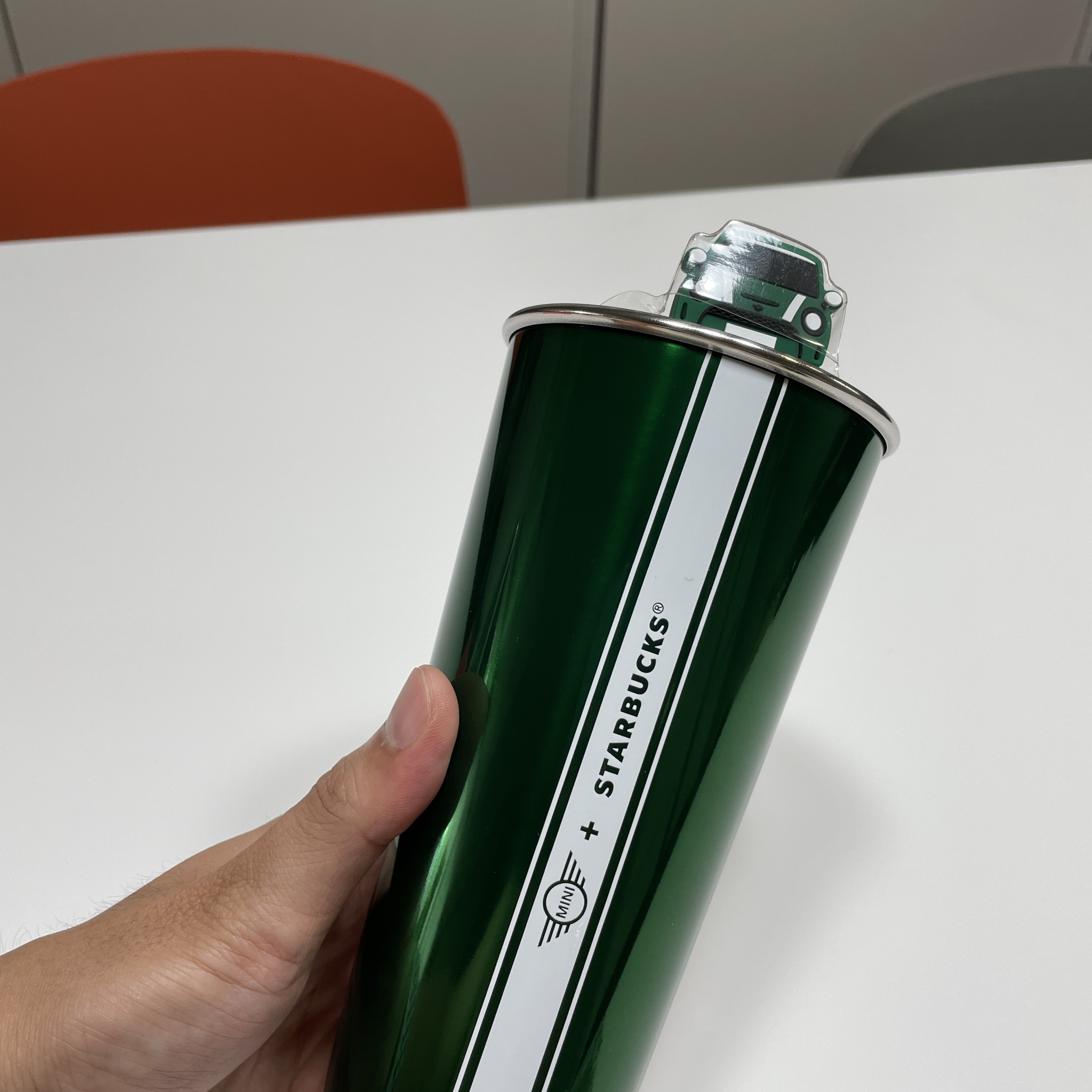 Starbucks x MINI SS DW To Go Tumbler 473ml 착용 스타일
