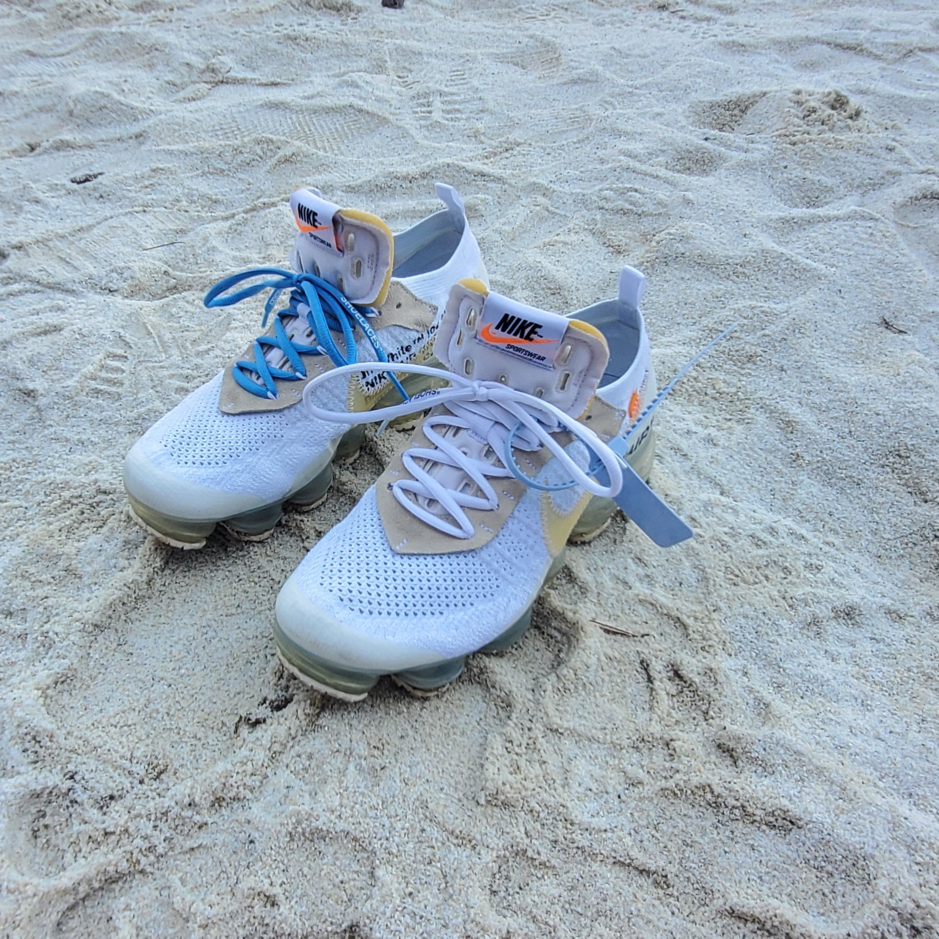Nike x Off-White Air VaporMax V2 White, Stone Island 63051 Crewneck Sweatshirt Aqua - 21SS 착용 스타일 - 4