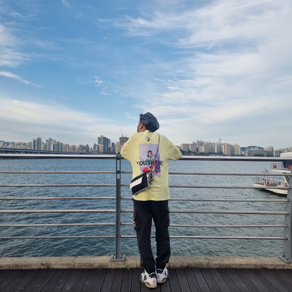 yhgf957님의 스타일