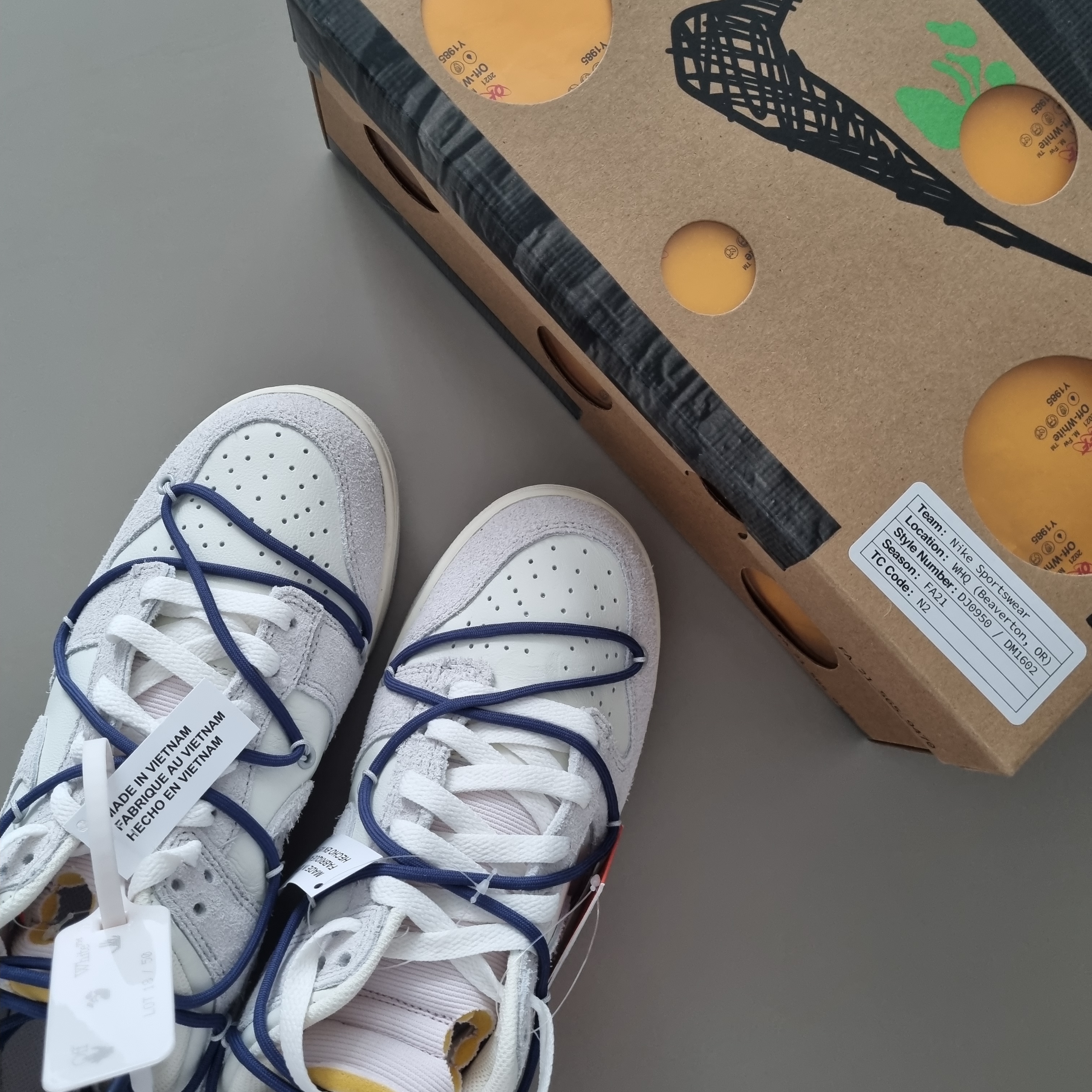 Nike x Off-White Dunk Low The 50 - Lot 18 착용 스타일