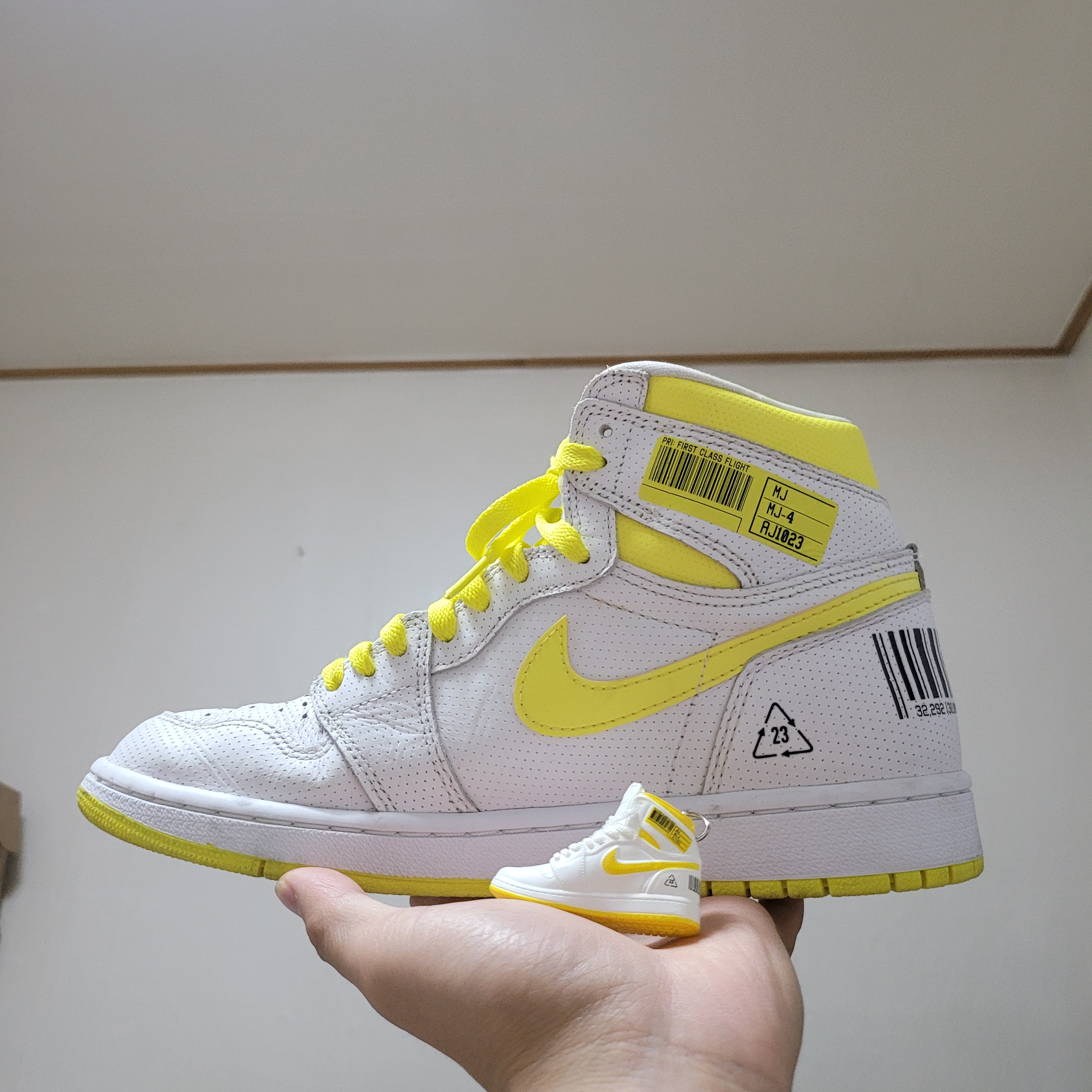 Jordan 1 Retro High OG First Class Flight 착용 스타일