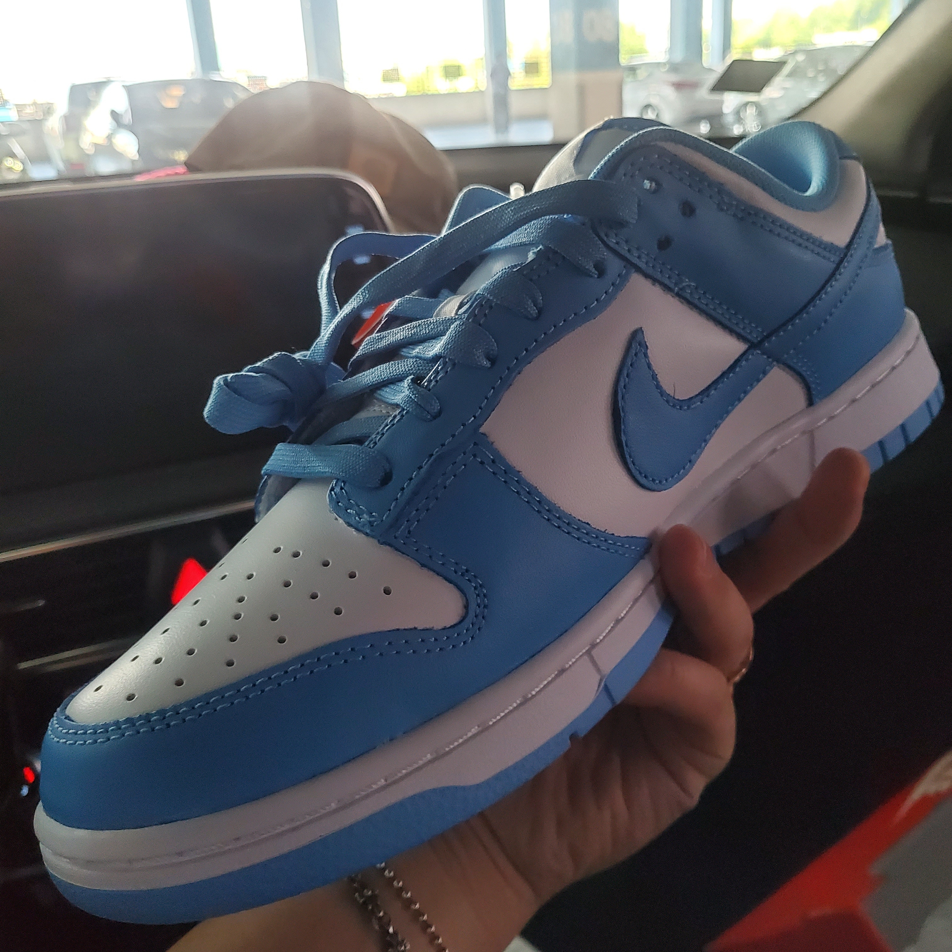 Nike Dunk Low Retro University Blue 착용 스타일