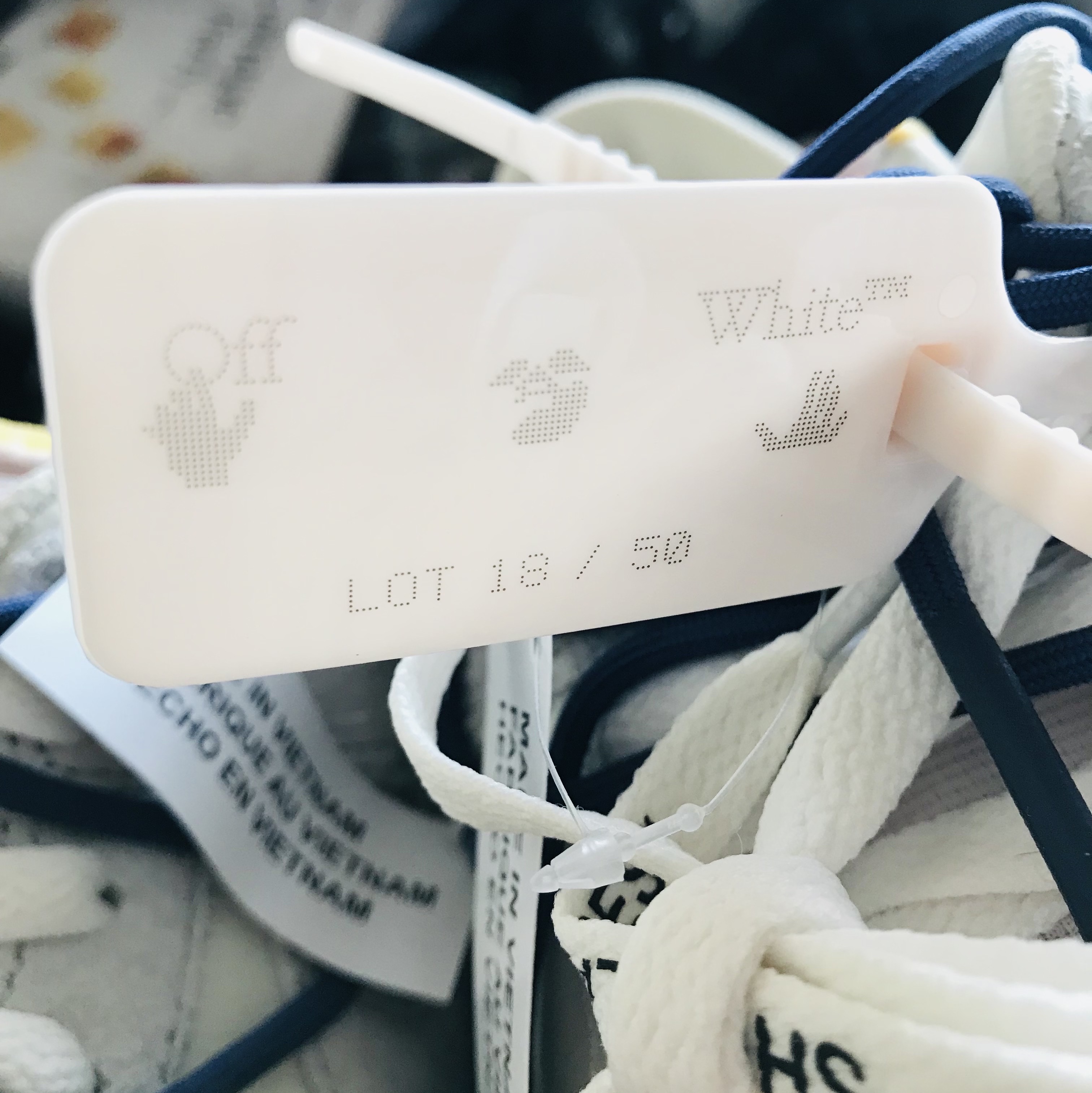 Nike x Off-White Dunk Low The 50 - Lot 18 착용 스타일 - 4