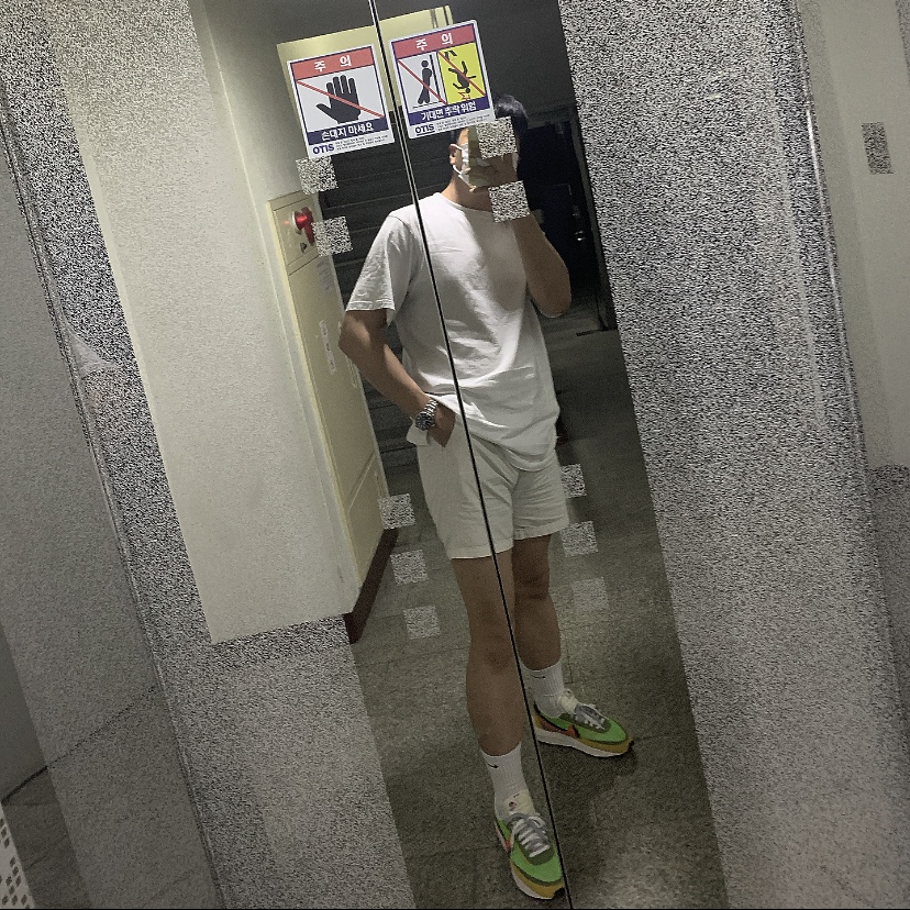 Nike x Sacai LDWaffle Green Multi 착용 스타일