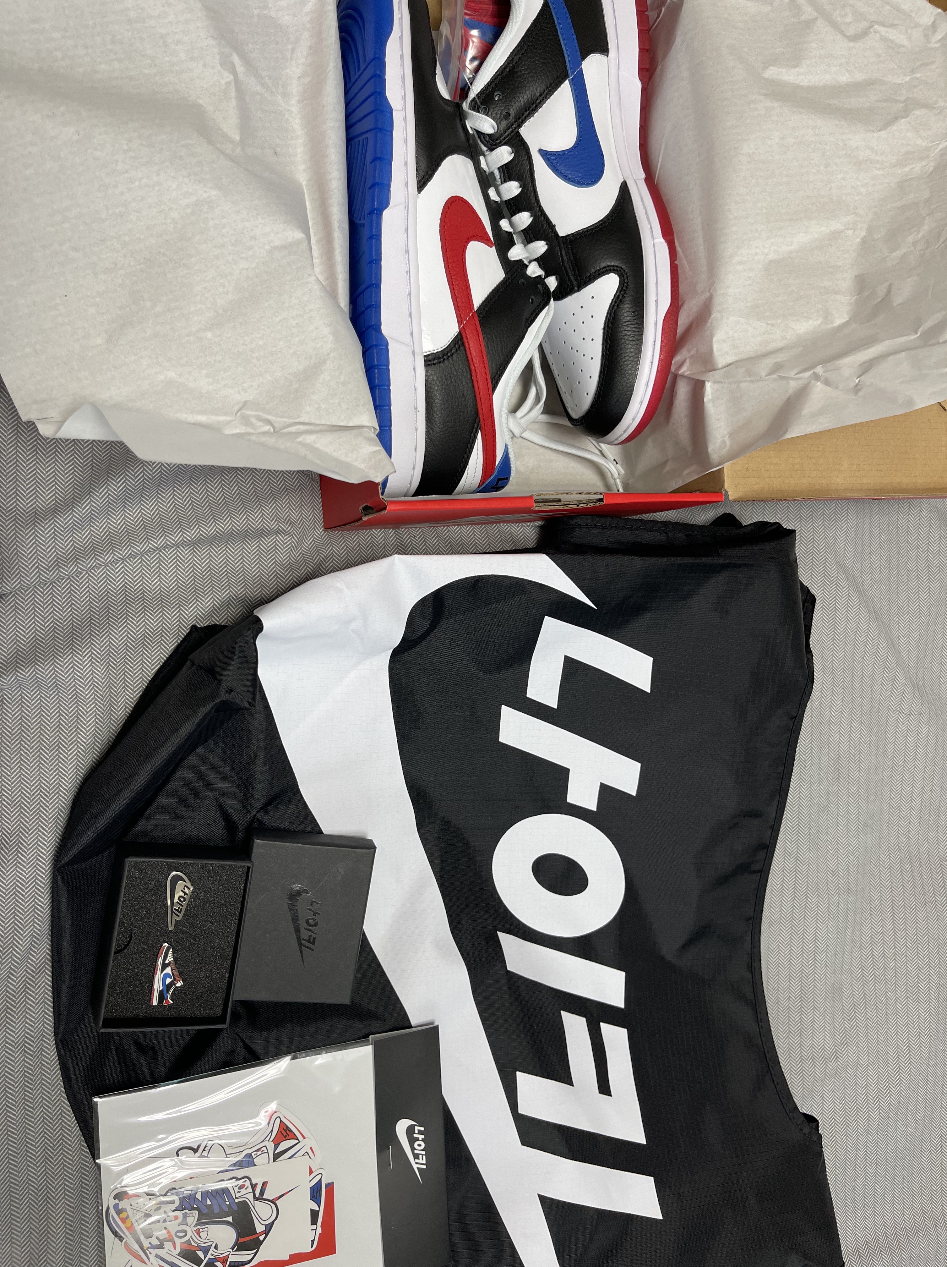 Nike Dunk Low SE Seoul, Nike Dunk Low SE Seoul (With Special Gift) 착용 스타일