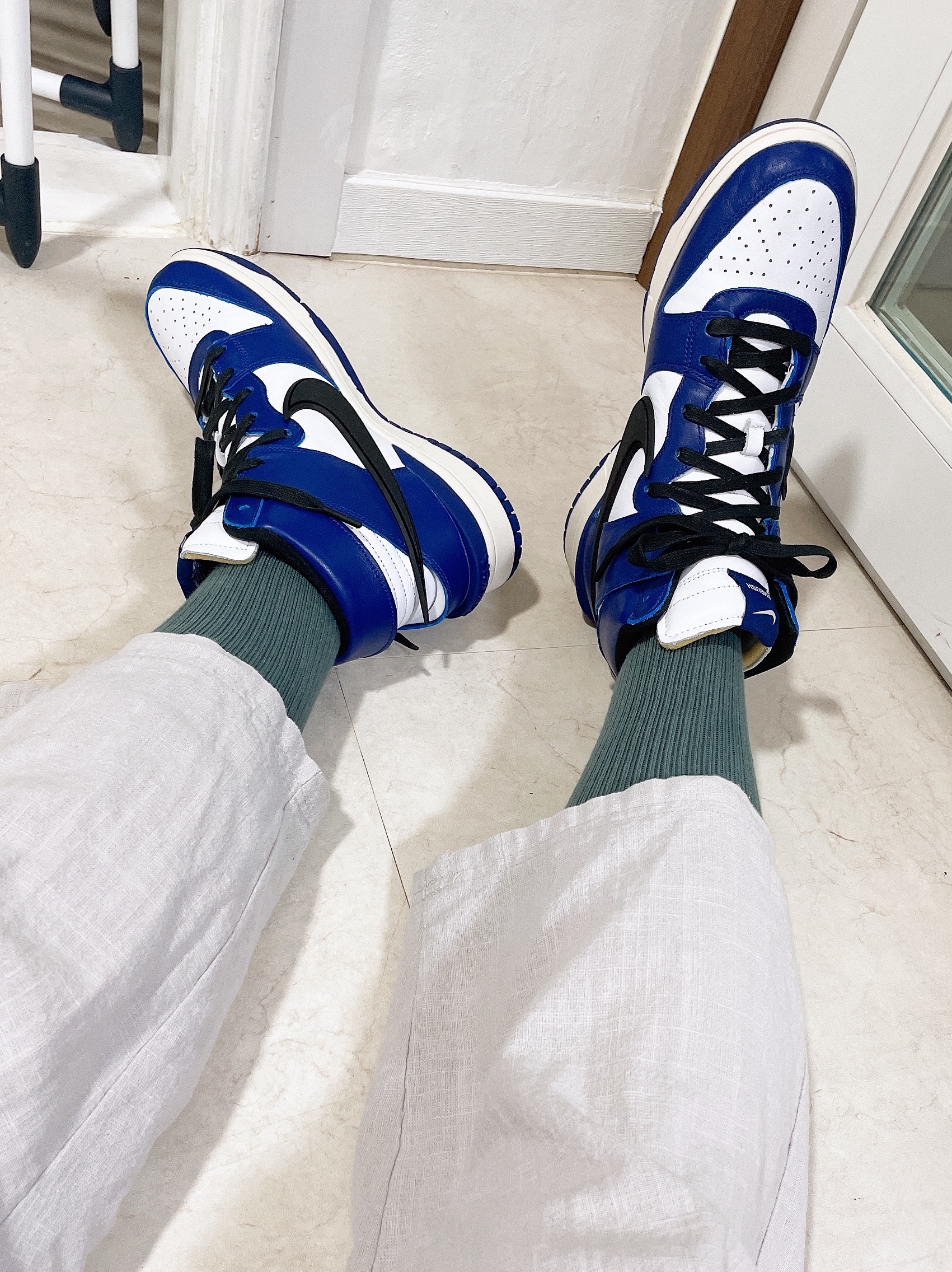 Nike x Ambush Dunk High Deep Royal Blue 착용 스타일 - 2