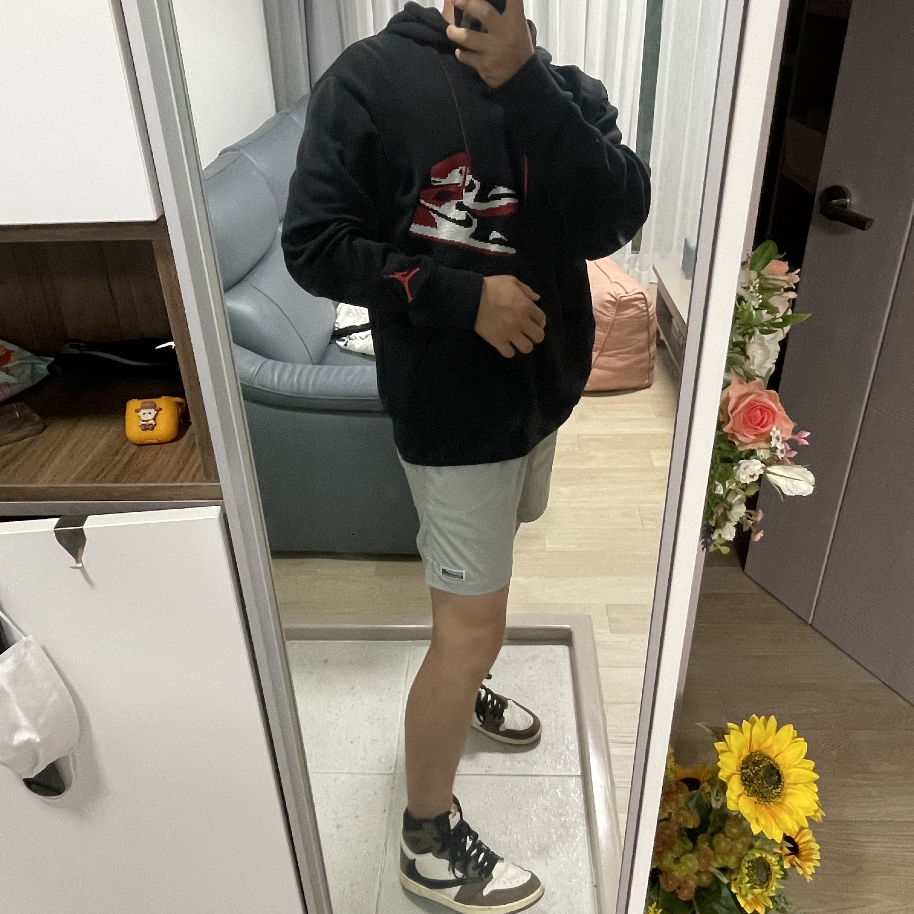 Jordan 1 x Travis Scott Retro High OG SP Mocha 착용 스타일