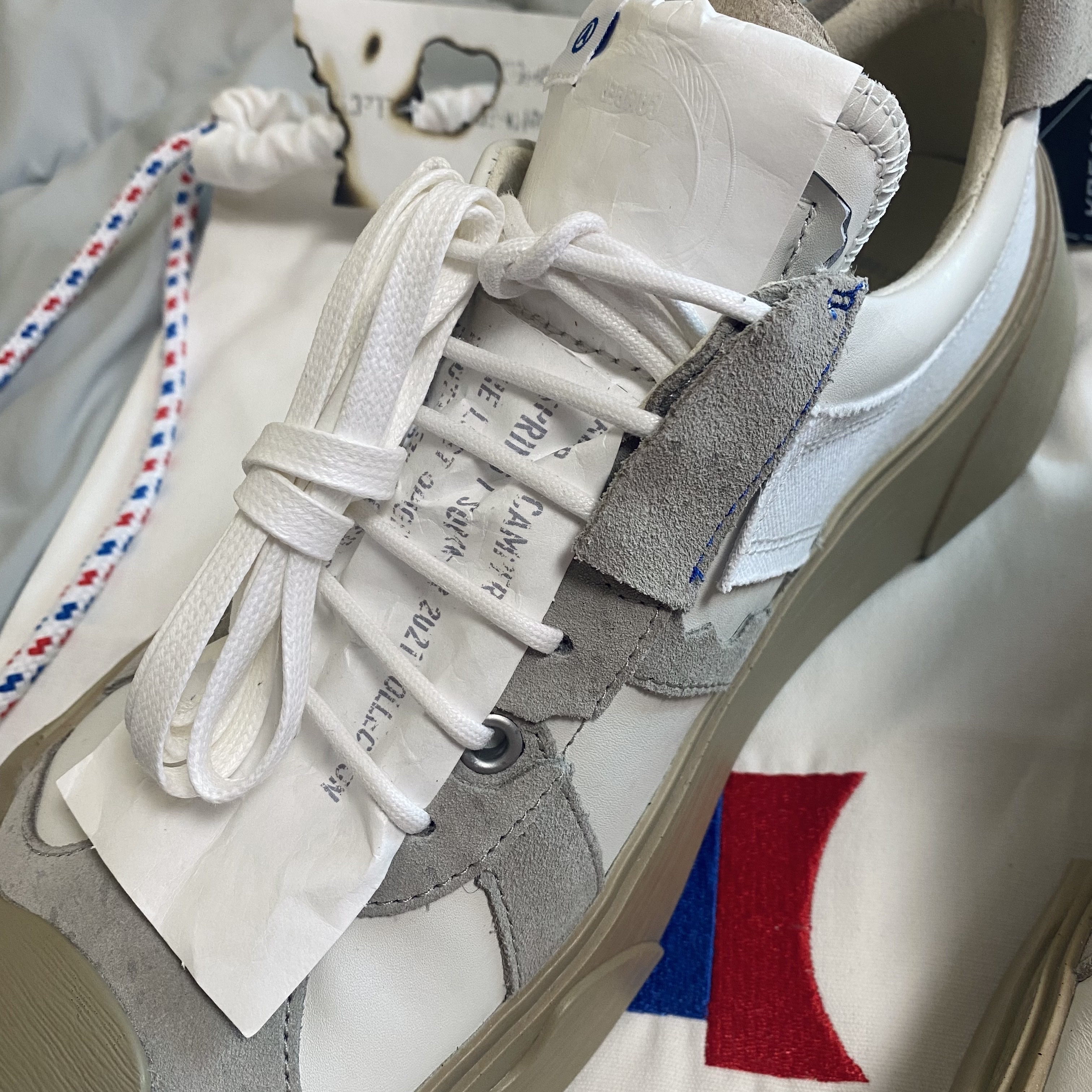 Camper x Ader Error Proto-240-S Cinder German Shoes 착용 스타일 - 2