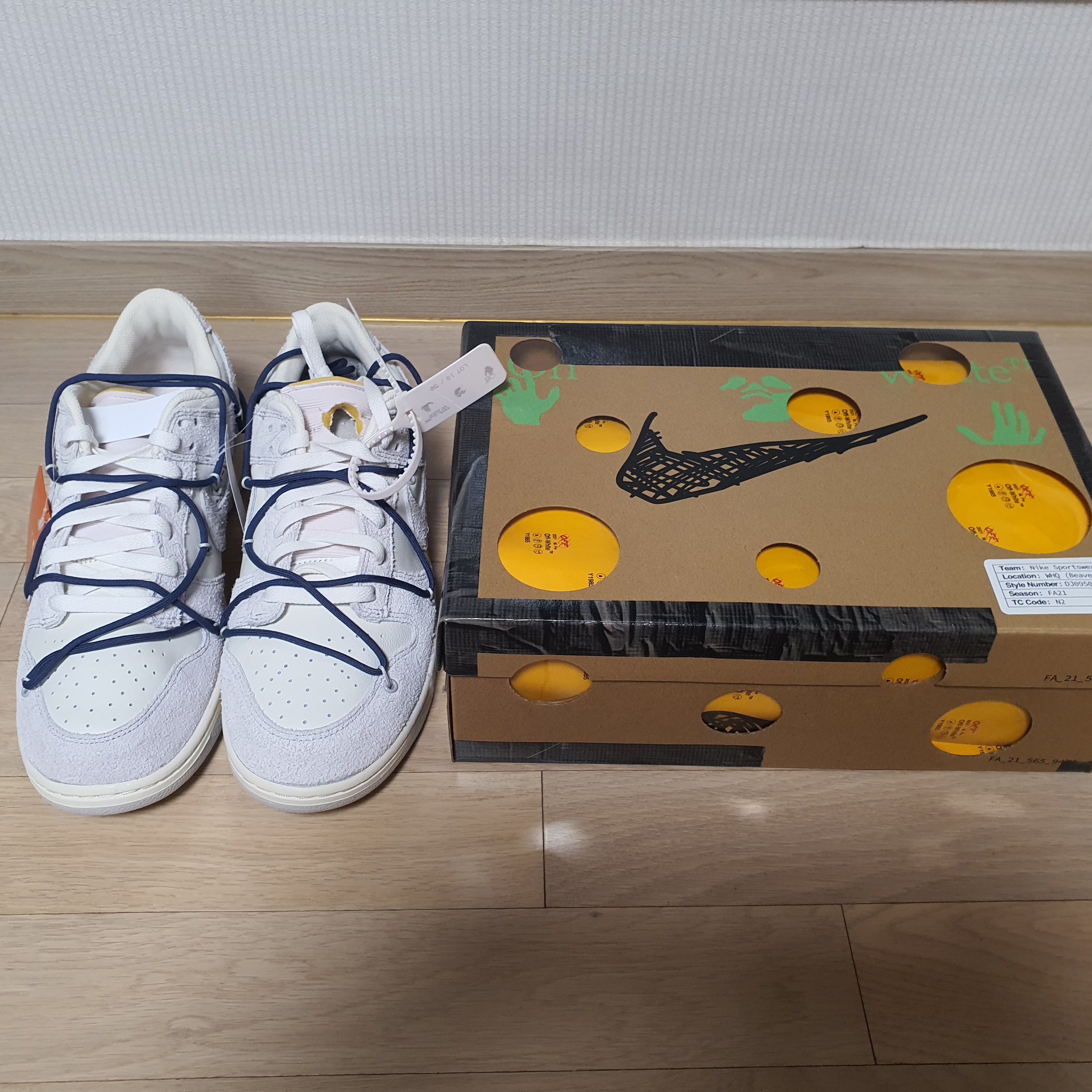 Nike x Off-White Dunk Low The 50 - Lot 18 착용 스타일 - 2