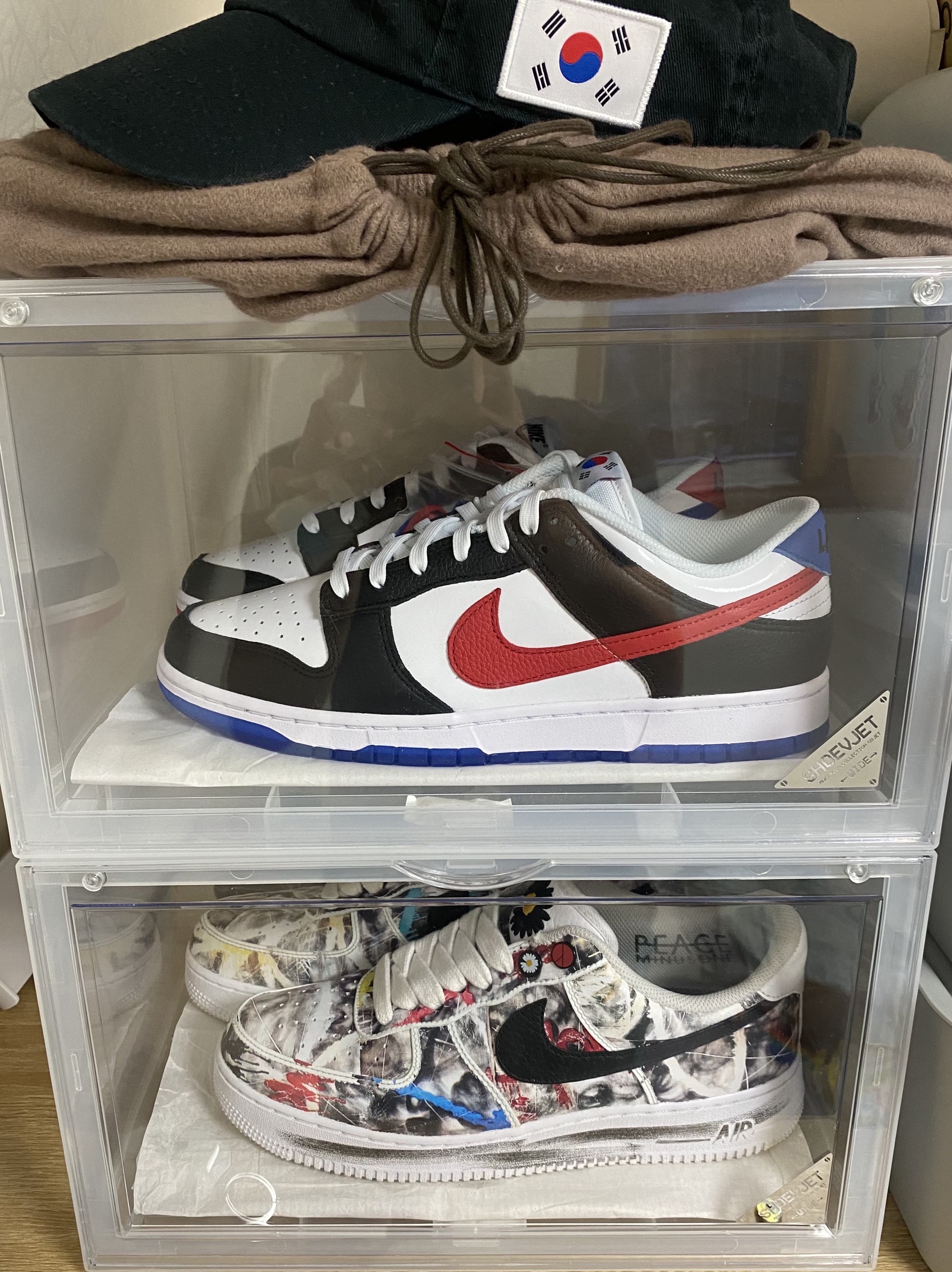 Nike Dunk Low SE Seoul, Nike x Peaceminusone Air Force 1 Low Para-Noise 2.0 착용 스타일