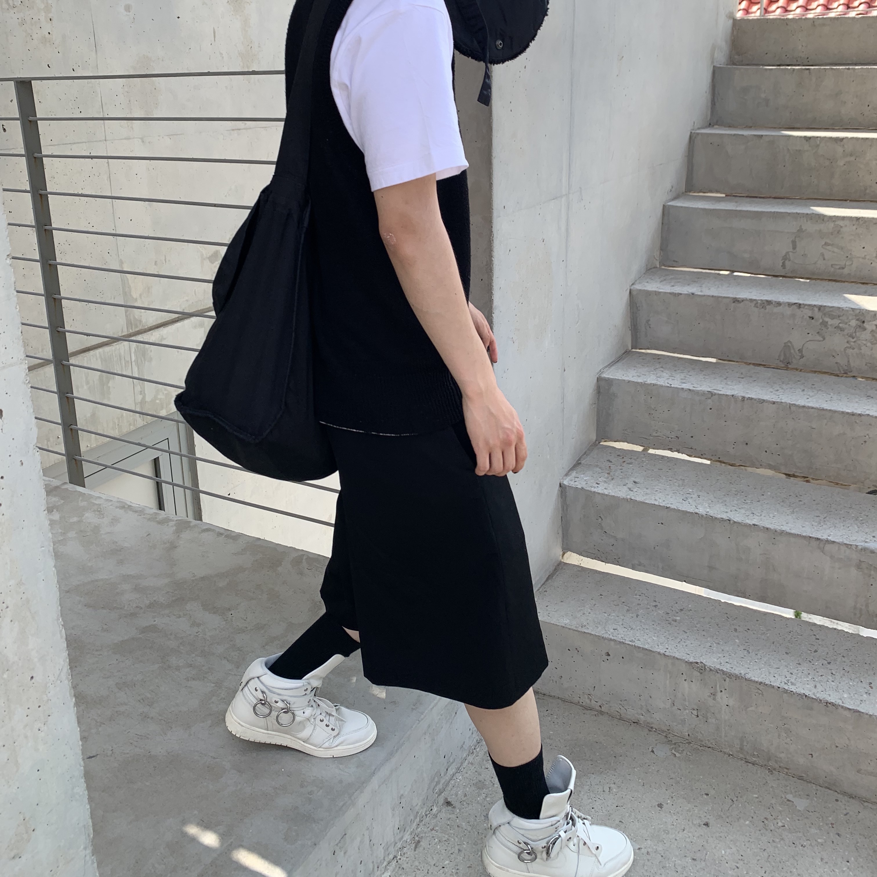 Jordan 1 x Comme des Garcons Homme Plus Retro Strap High White 착용 스타일