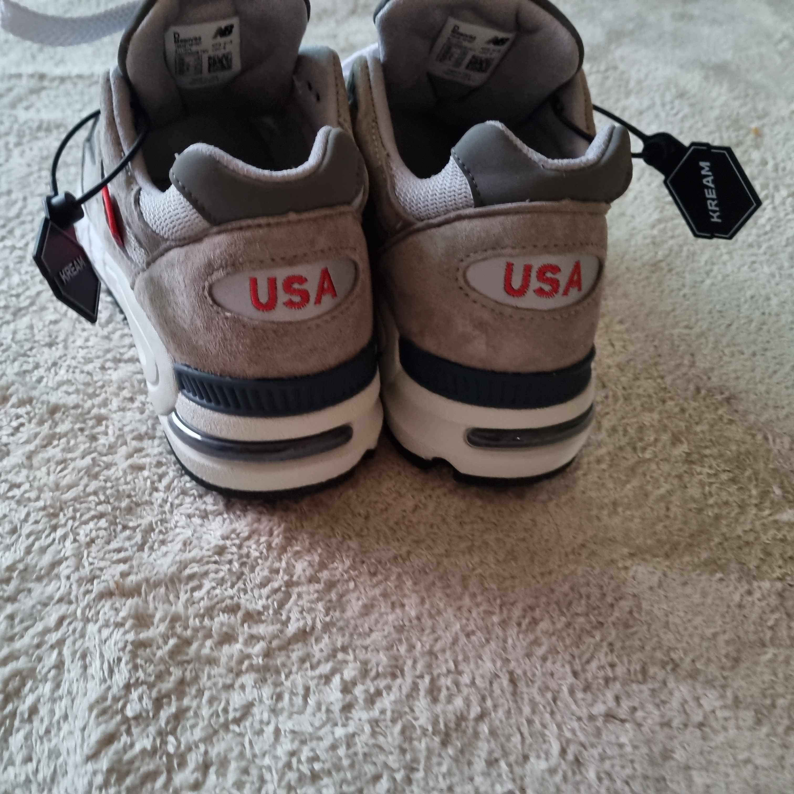 New Balance 990vs2 Made in USA Grey 착용 스타일 - 3
