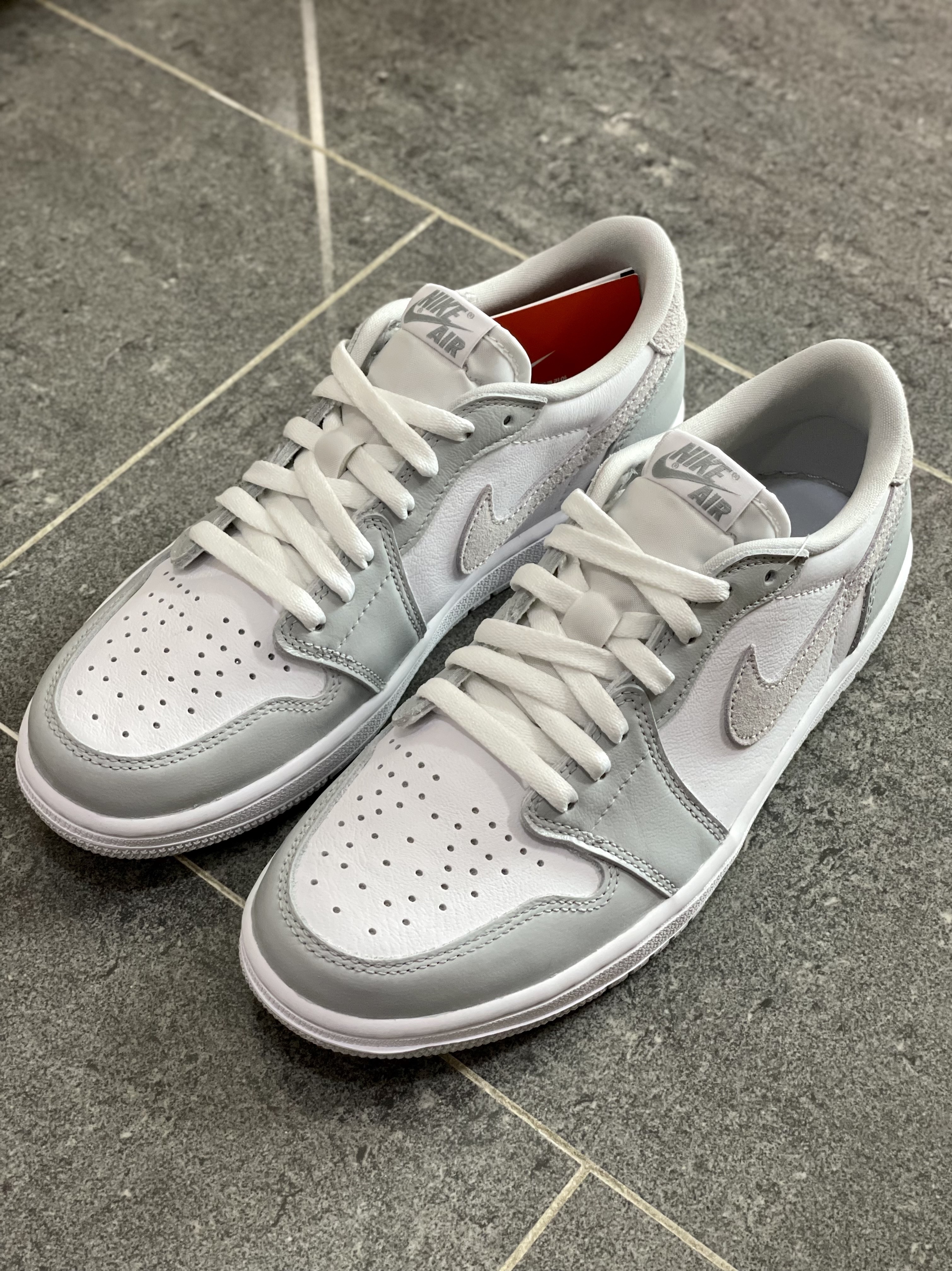Jordan 1 Low OG Neutral Grey, (W) Jordan 1 Low OG Neutral Grey 착용 스타일