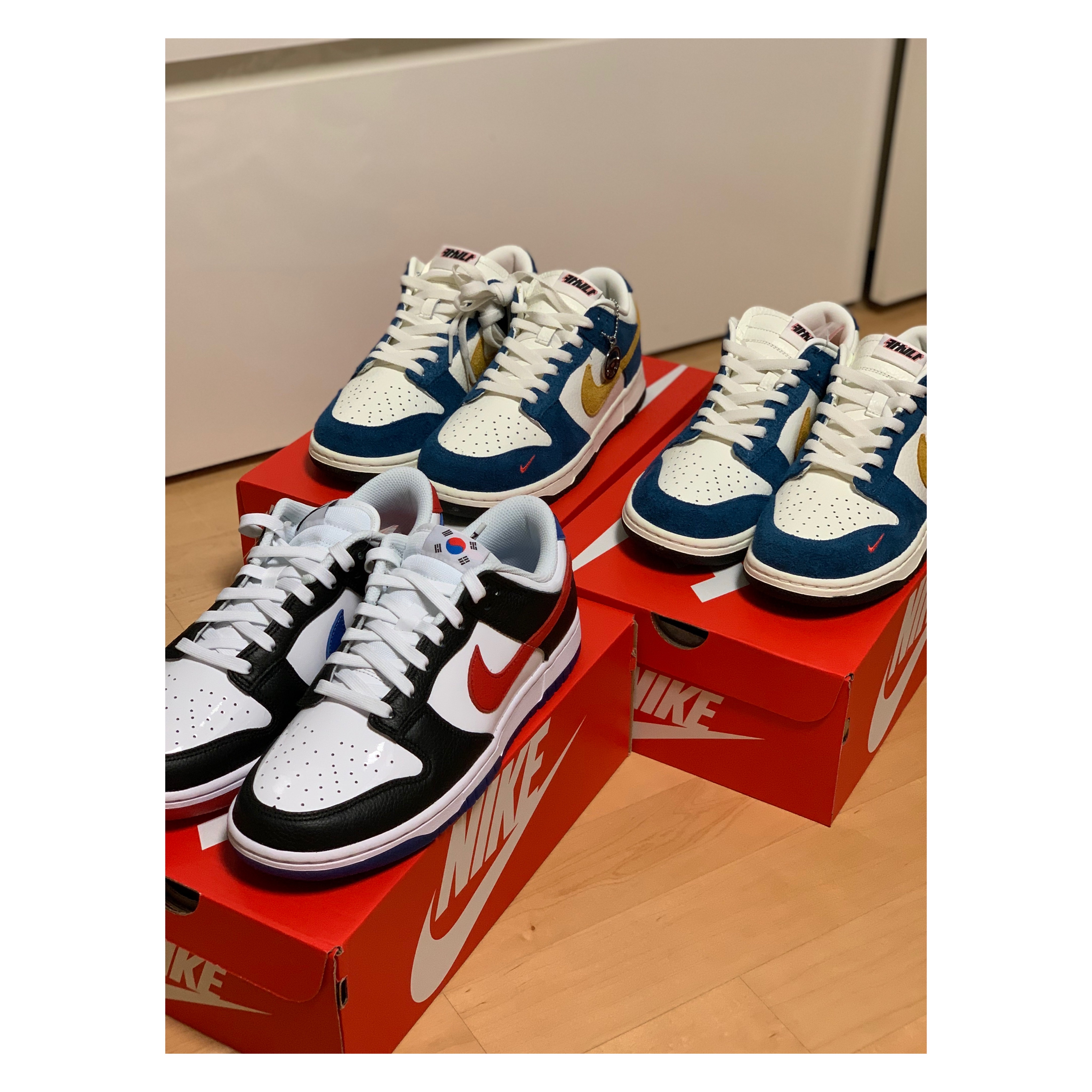 Nike Dunk Low SE Seoul, Nike x Kasina Dunk Low 80's Bus 착용 스타일 - 1